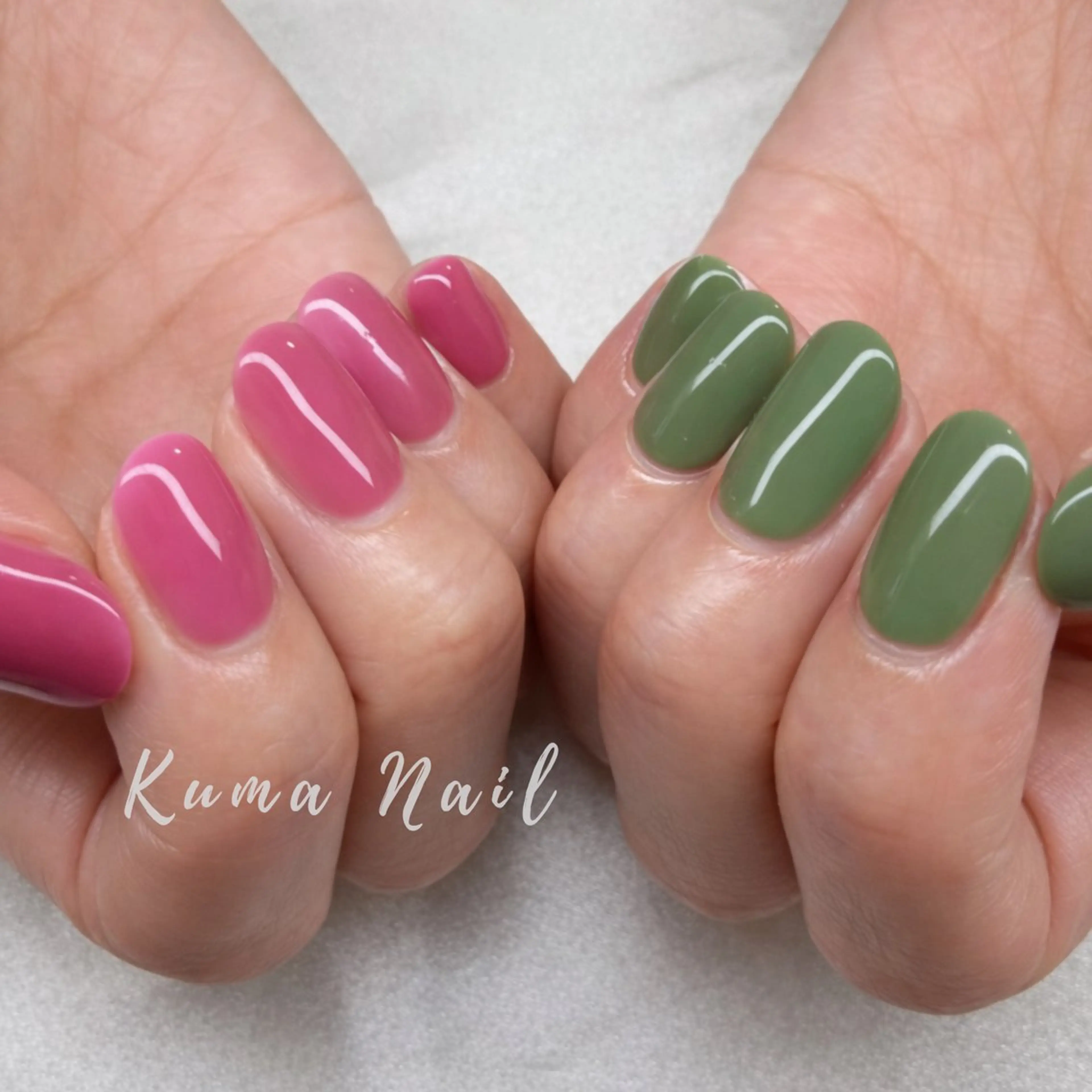 ネイル グリーン ワンカラーネイル ピンク シンプルネイル ハンドネイル Private salon Kuma Nail.所属・藤が丘ネイル Kuma Nailのネイルデザイン
