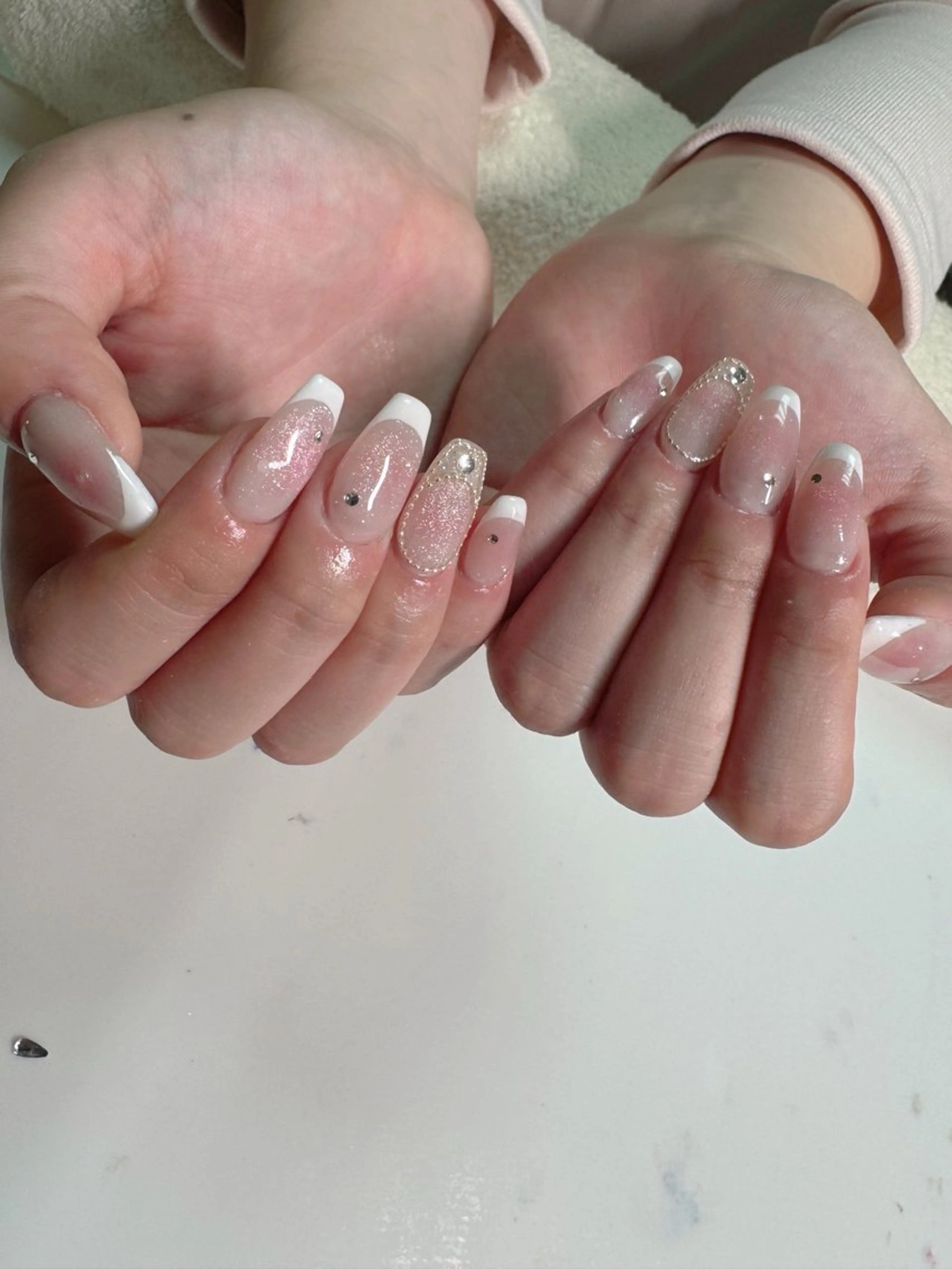 ネイル フレンチネイル マグネットネイル ハンドネイル CITRAtotal beautyのネイルデザイン