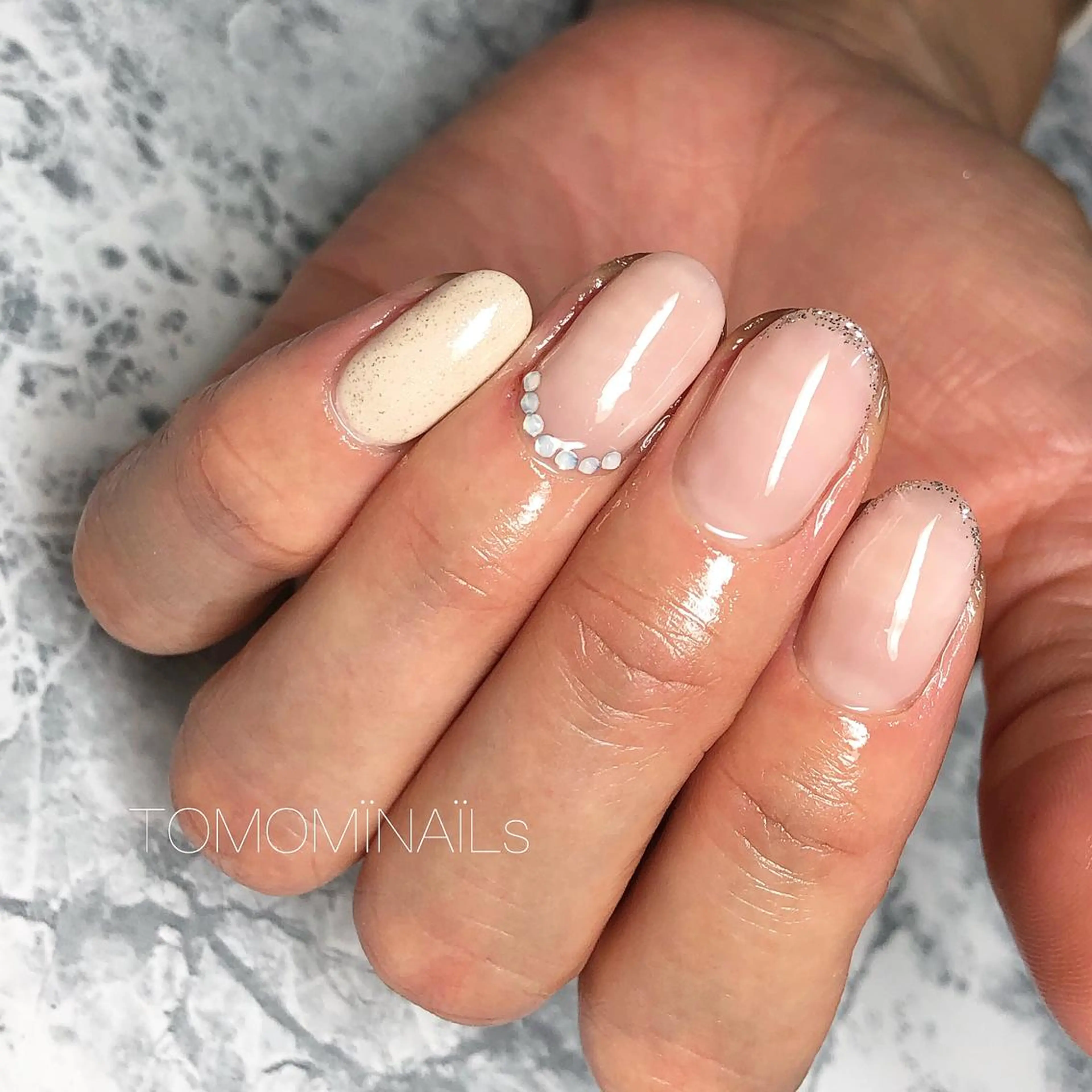 ネイル private salon TOMOMINAILs所属・TOMOMI NAILsのネイルデザイン