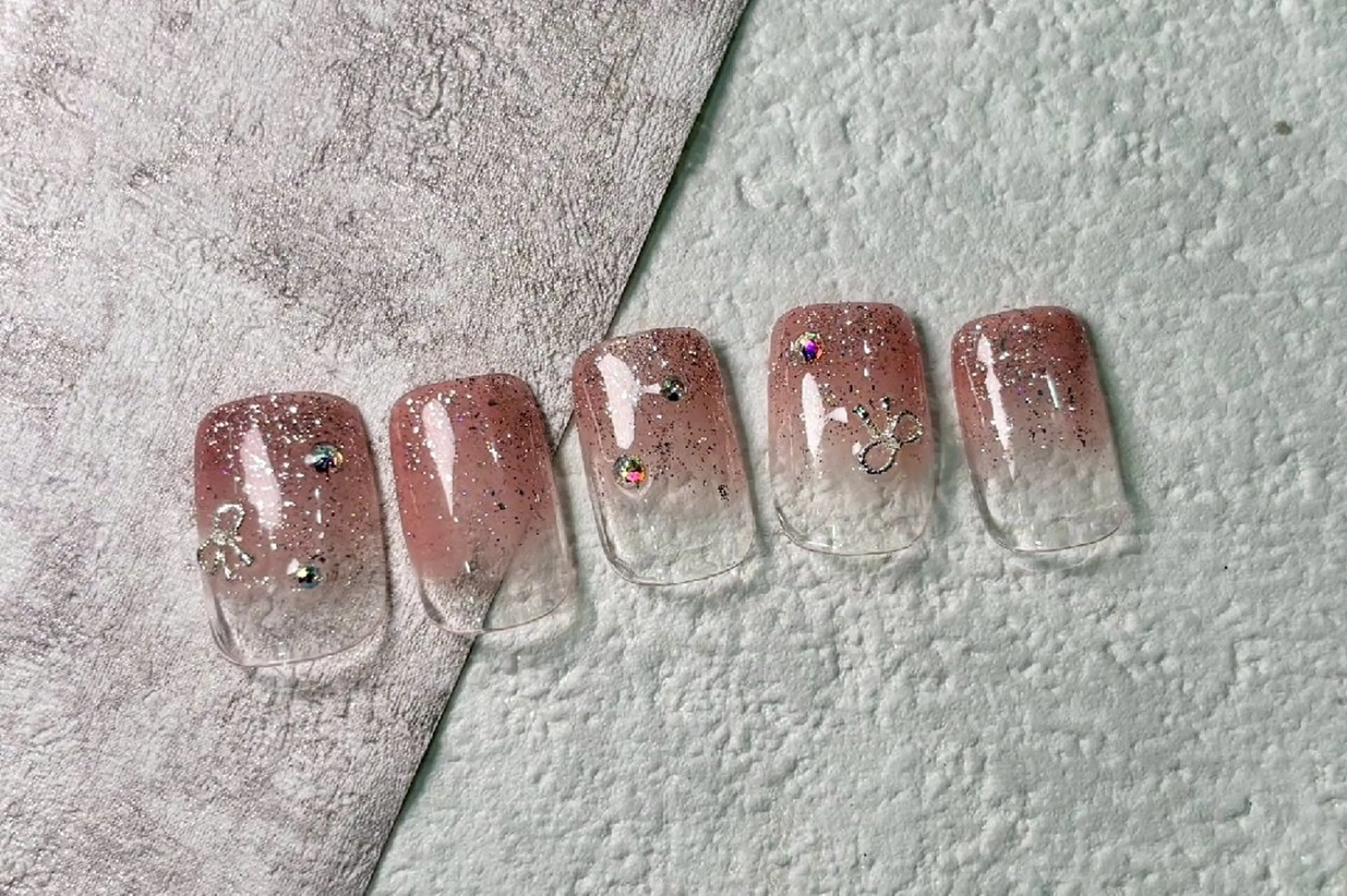 ネイル ハンドネイル 8【エイト】所属・nail salon 8のネイルデザイン