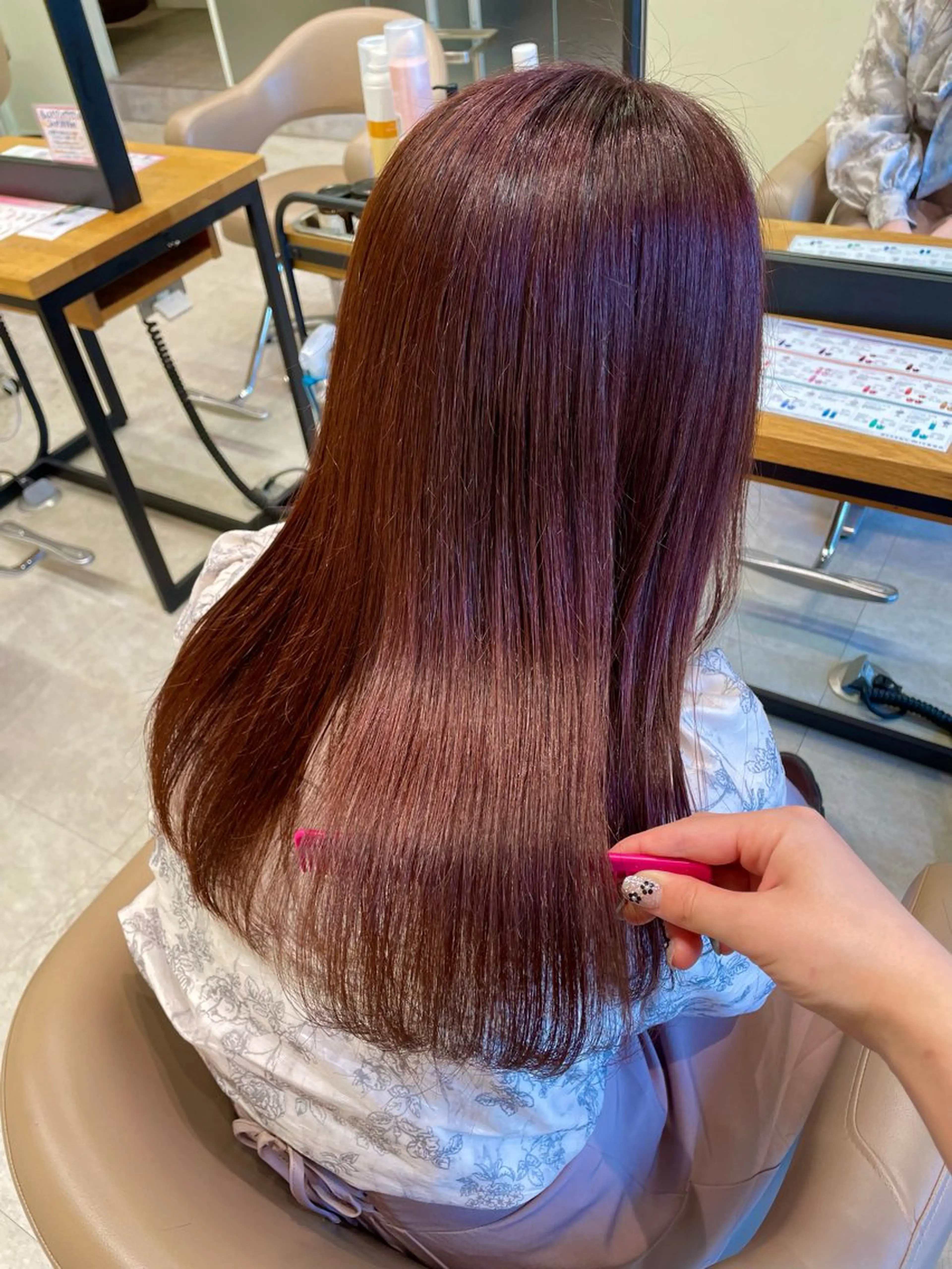 セミロング カラー ブラウンカラー ピンクカラー ピンクブラウン ヘアカラー ボブ/インナーカラー /眉毛/Miyuのヘアスタイル