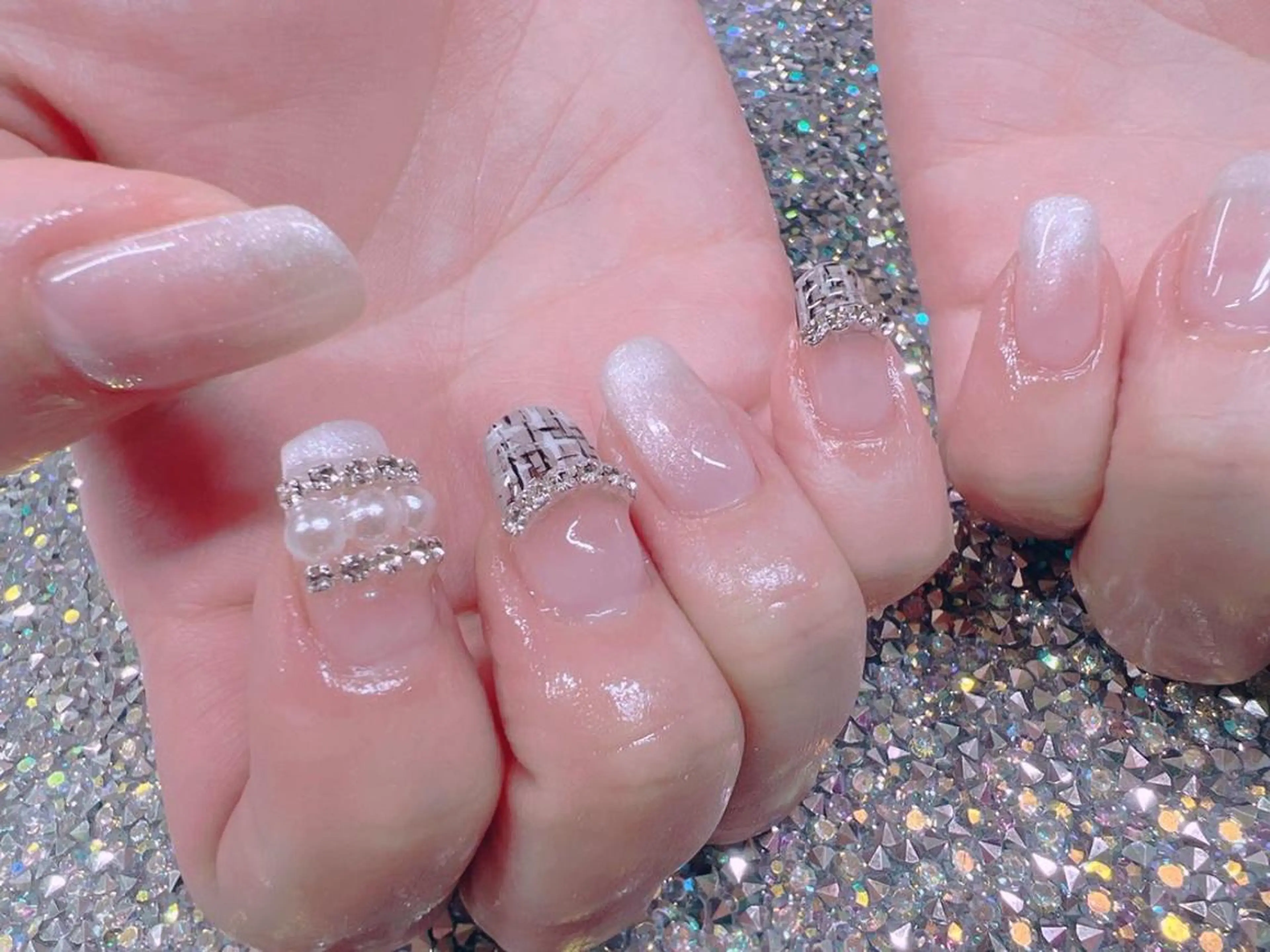 ネイル ハンドネイル Nail Salon L'arc所属・💊大阪/心斎橋 moni🧠のネイルデザイン