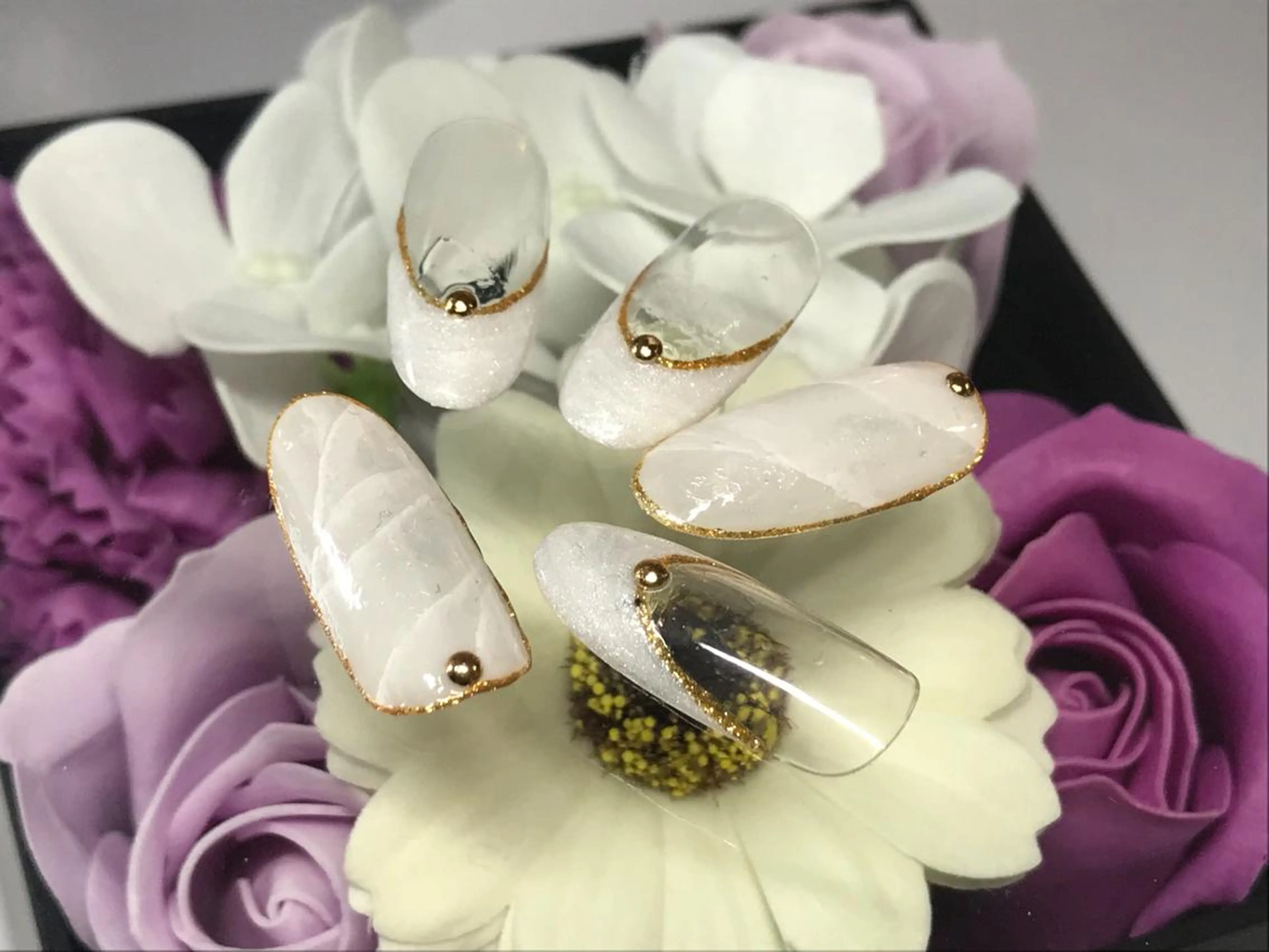 ショート ネイル フレンチネイル ハンドネイル ハンドケア nail&eye Aoのマツエク・マツパデザイン