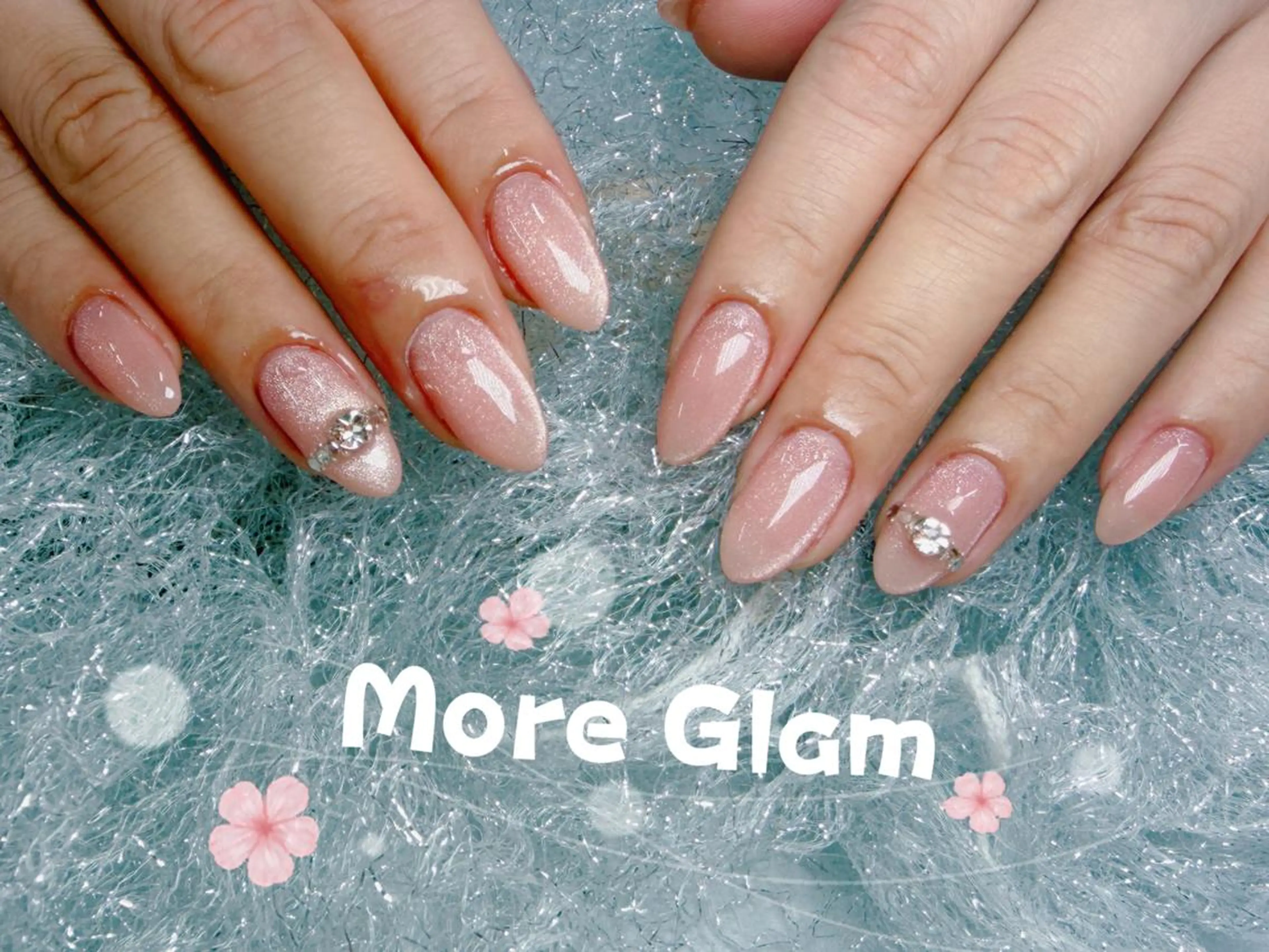 ネイル 韓国ネイル オフィスネイル ネイルチップ More Glam 池袋東口店のネイルデザイン