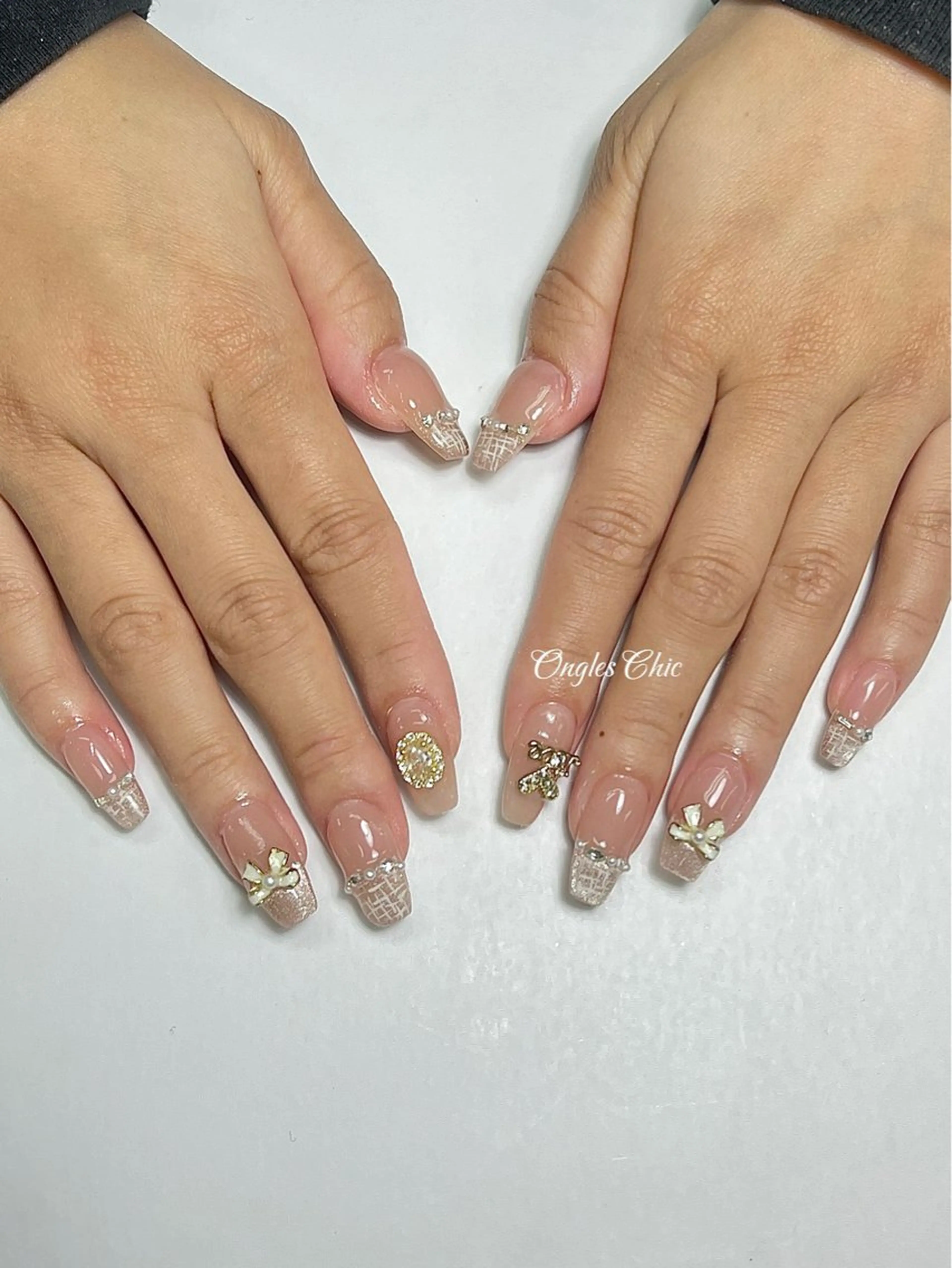 ネイル ハンドネイル ongles chic24時間営業のネイルデザイン