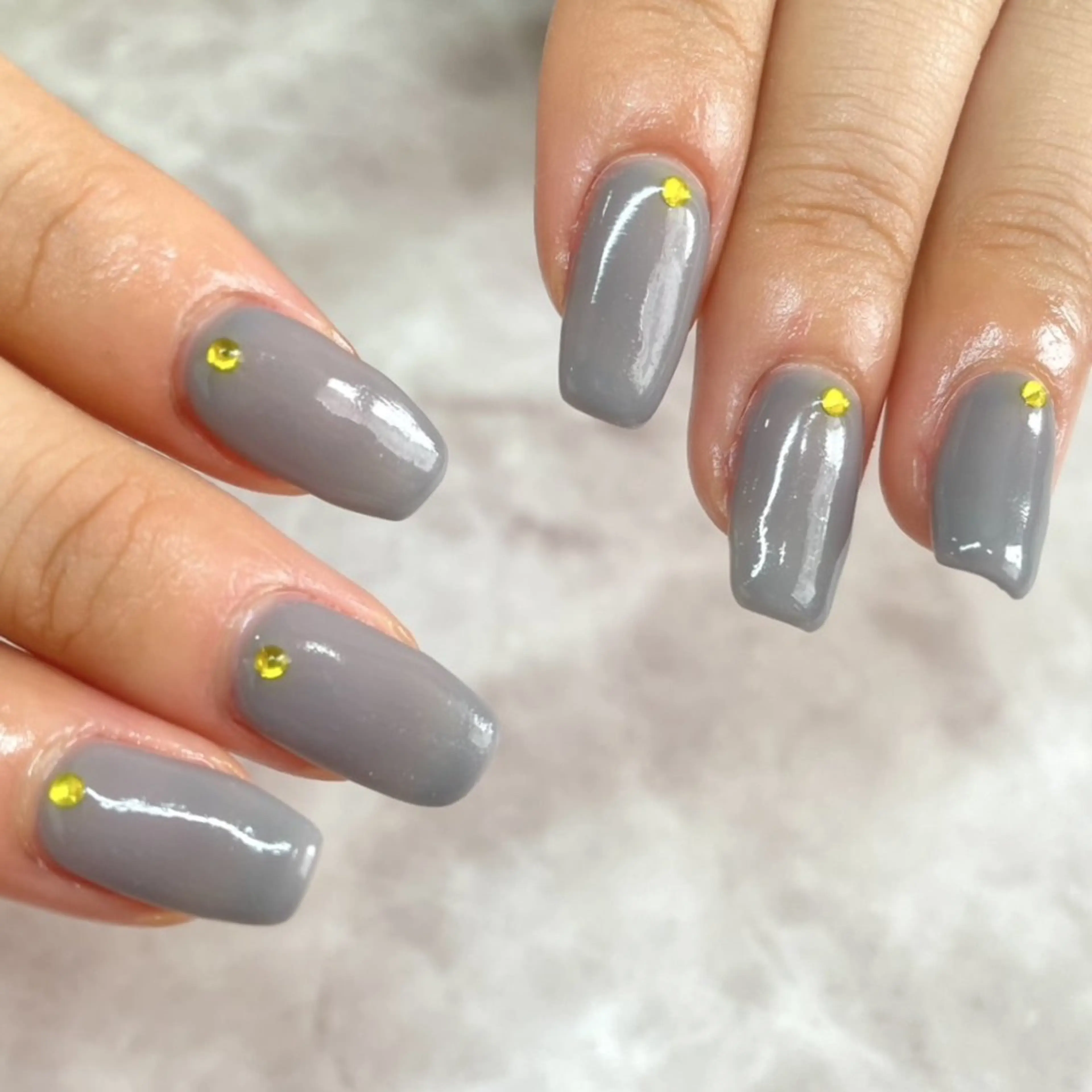 ネイル ストーンネイル ハンドネイル Beautiful Meかえでのネイルデザイン