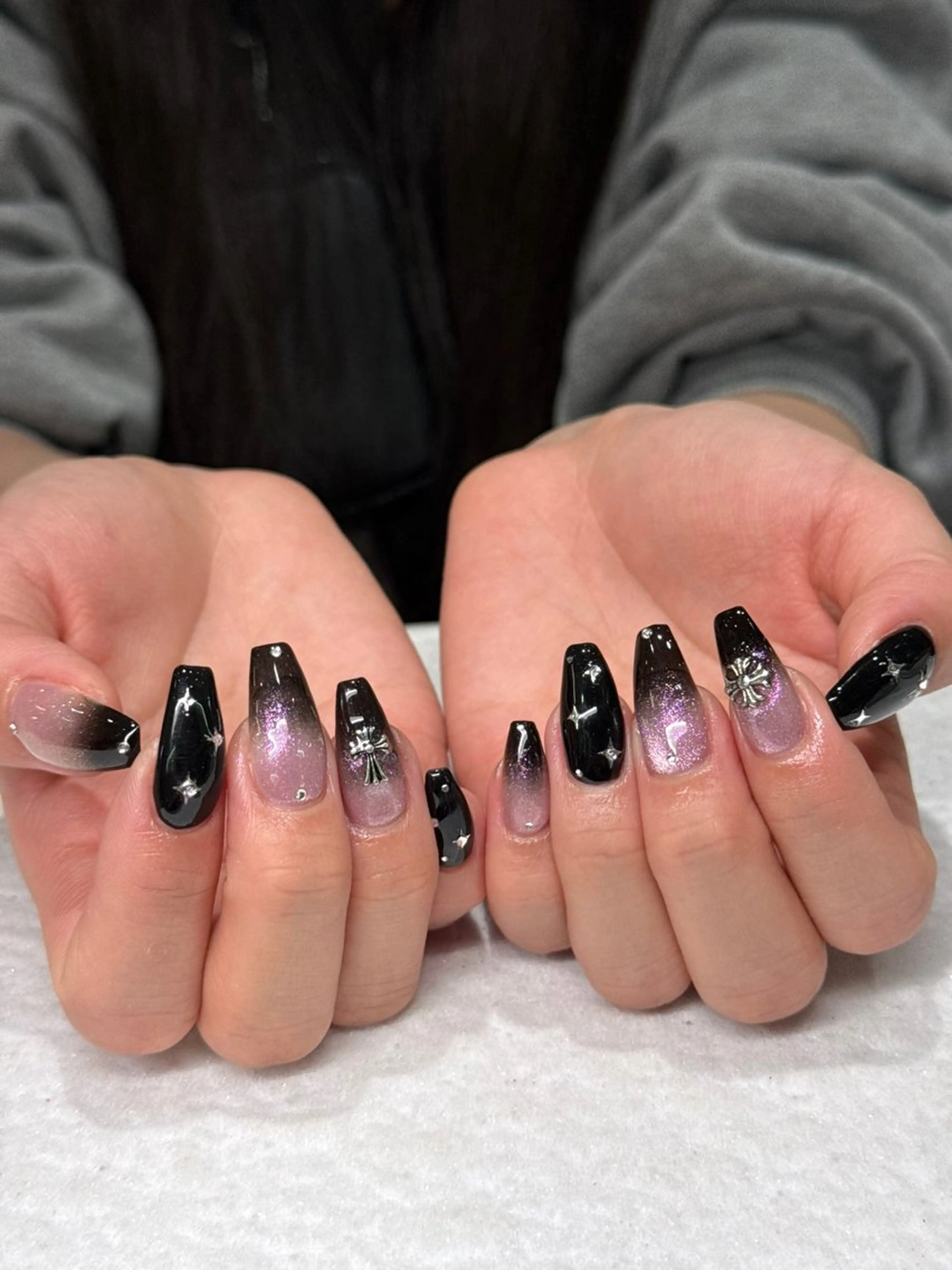 ネイル アートネイル オーロラネイル ブルー チークネイル フットネイル ハンドネイル NAILS168 新大久保店のネイルデザイン