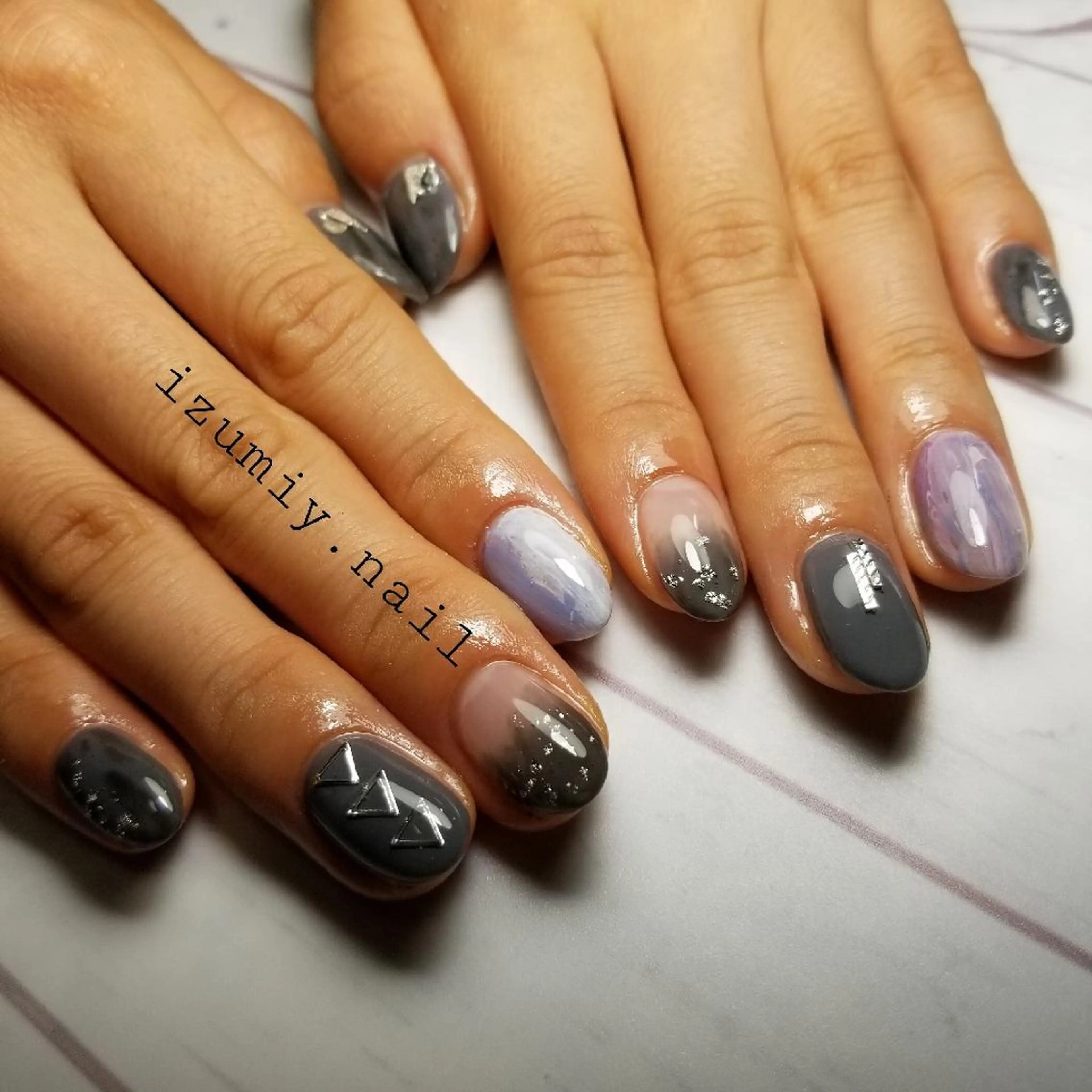 ネイル izumiynail いずみのネイルデザイン