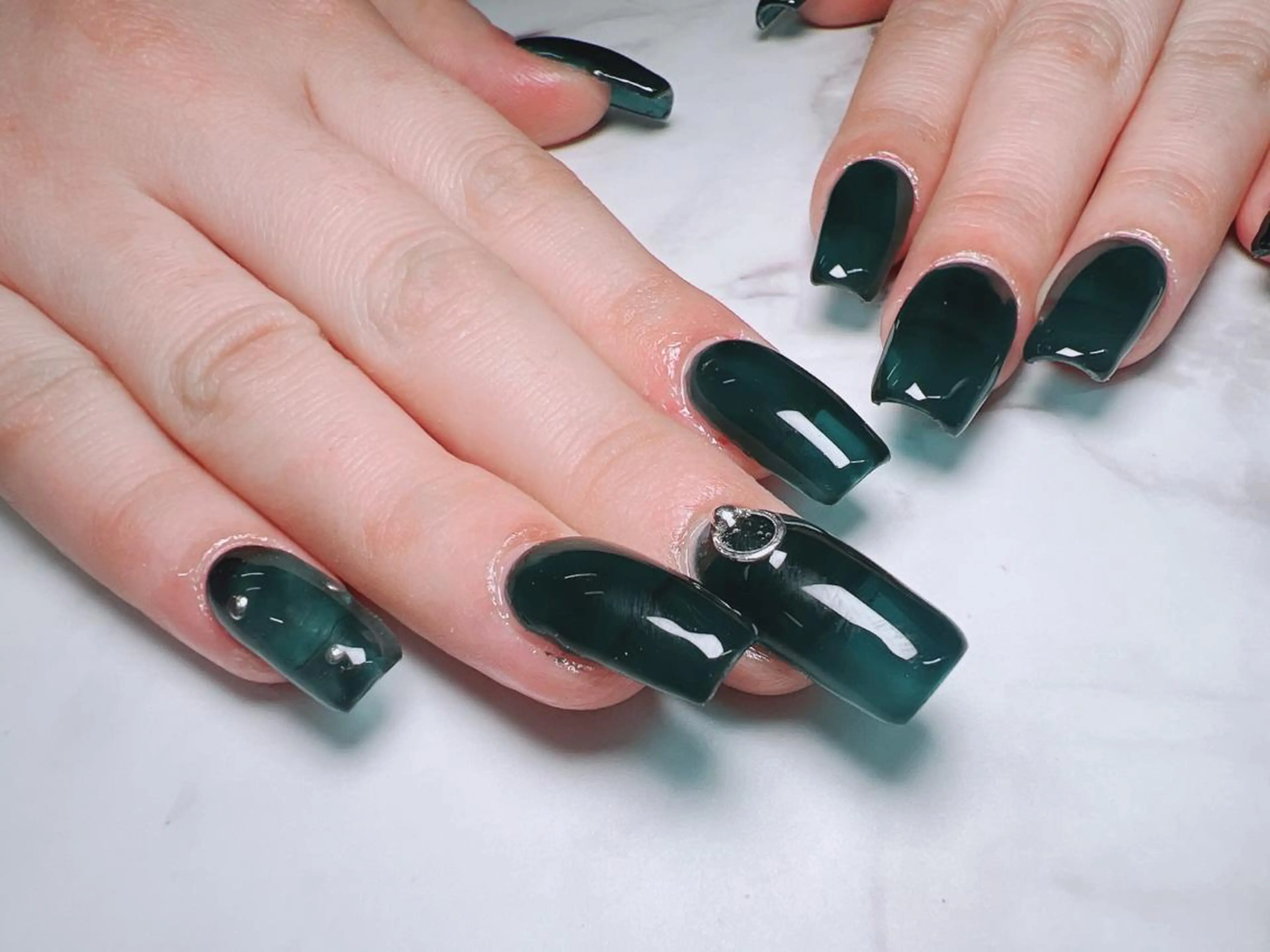 ネイル Nail Salon L'arc所属・💊大阪/心斎橋 moni🧠のネイルデザイン