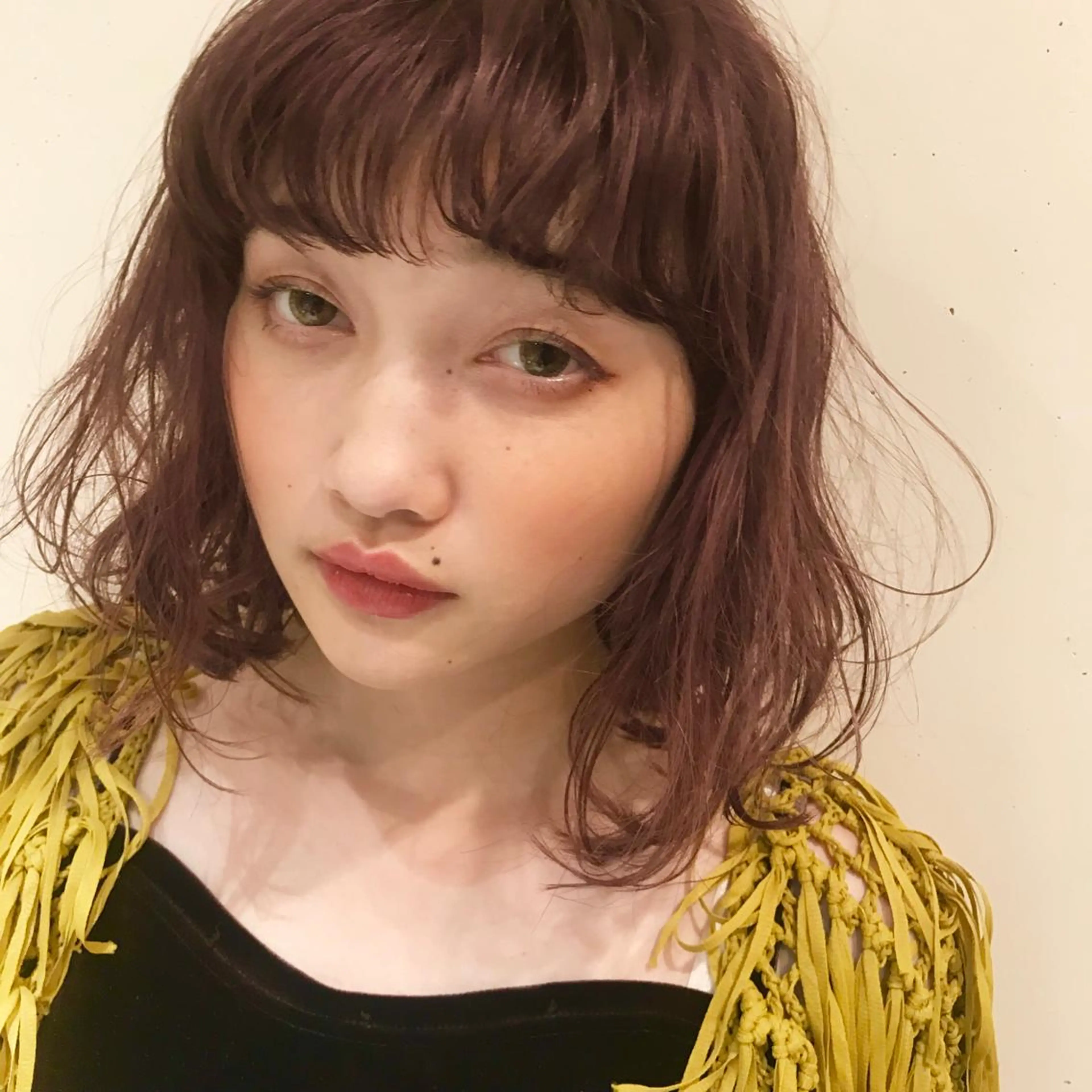 ミディアム カラー スナコザワ レナのヘアスタイル