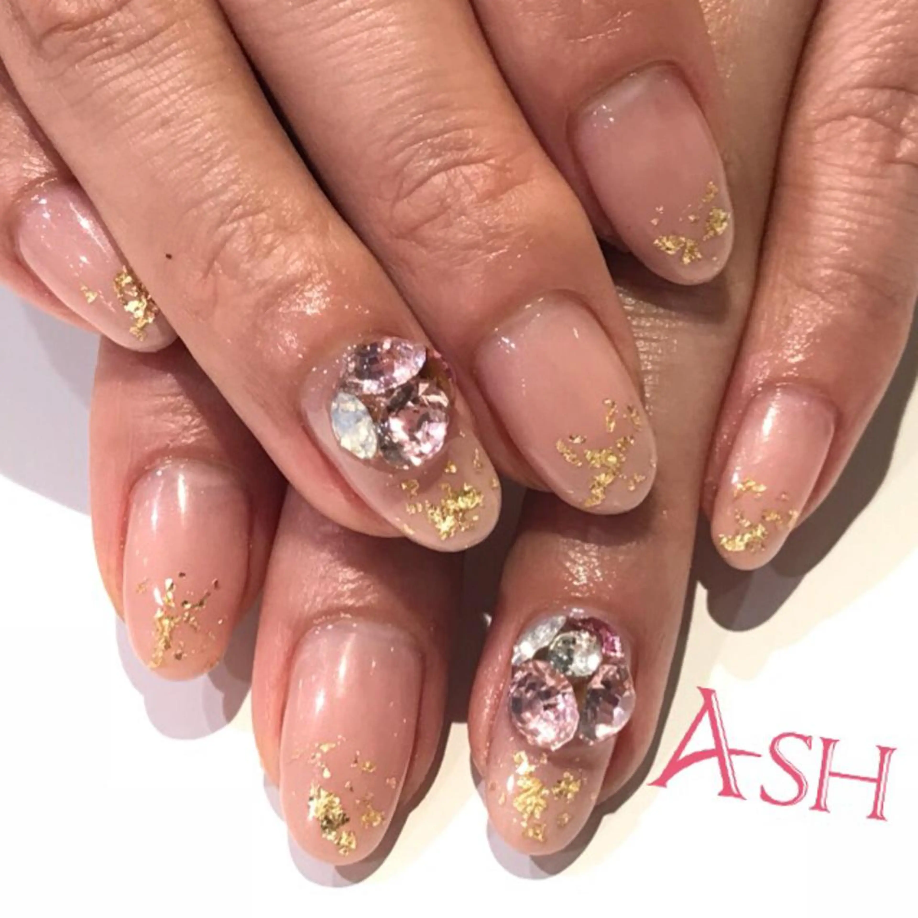 ネイル グラデーション 🩵NORIKO 上品ネイルが得意🩵のネイルデザイン