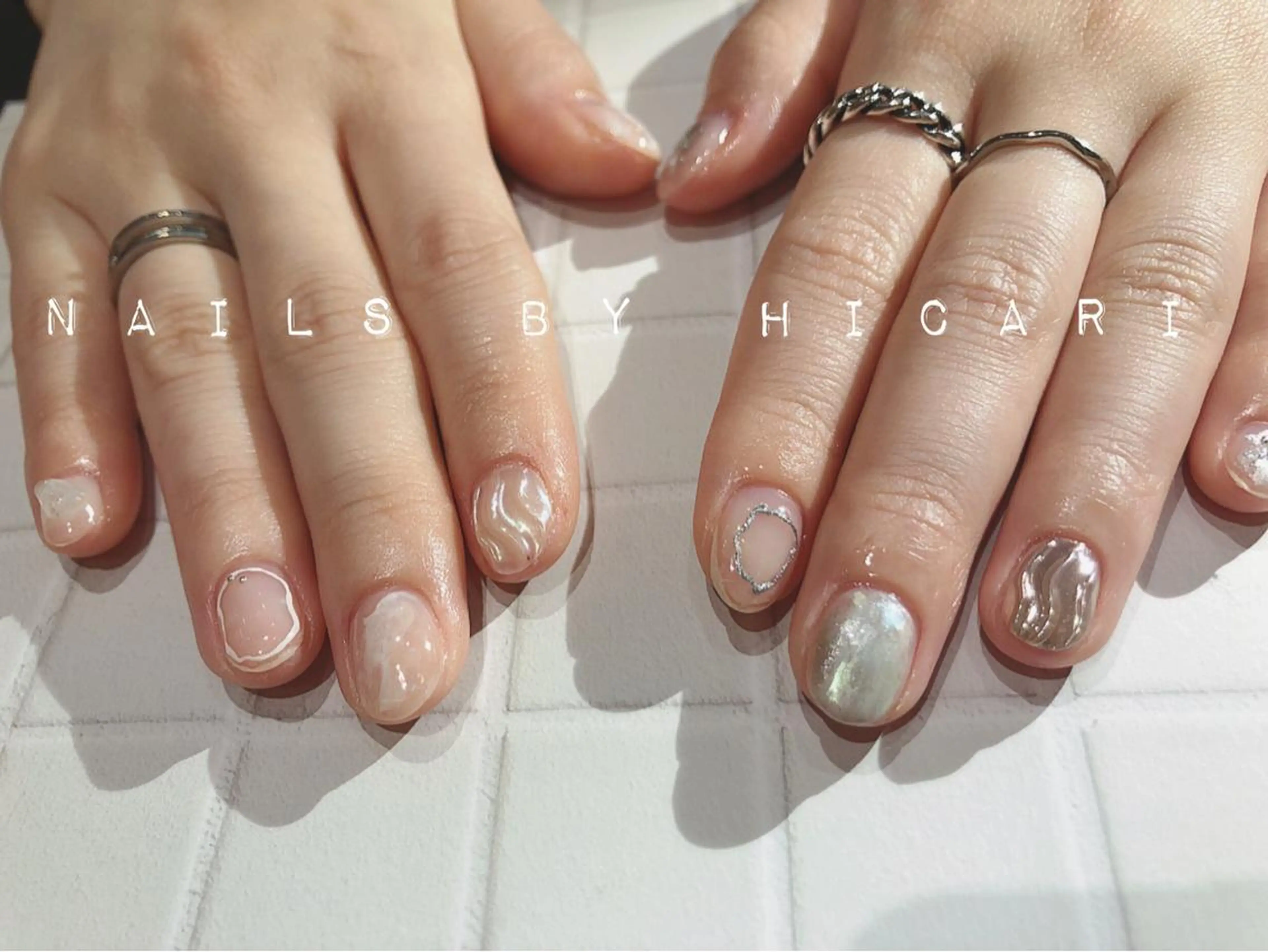 ショート カラー ネイル マツエク・マツパ ハンドネイル illum hicariのネイルデザイン