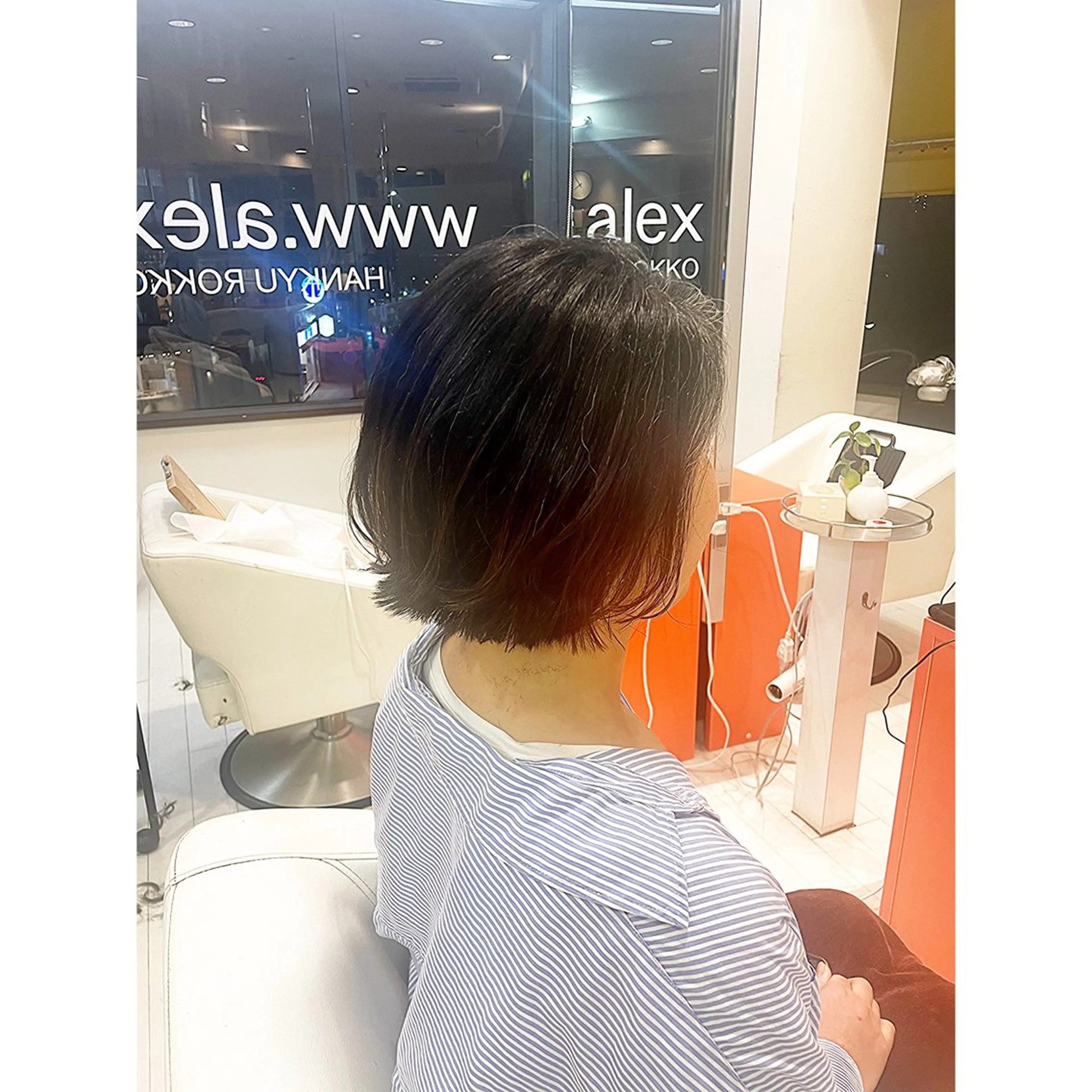 ショート 外ハネヘア 前さこ 結衣のヘアスタイル