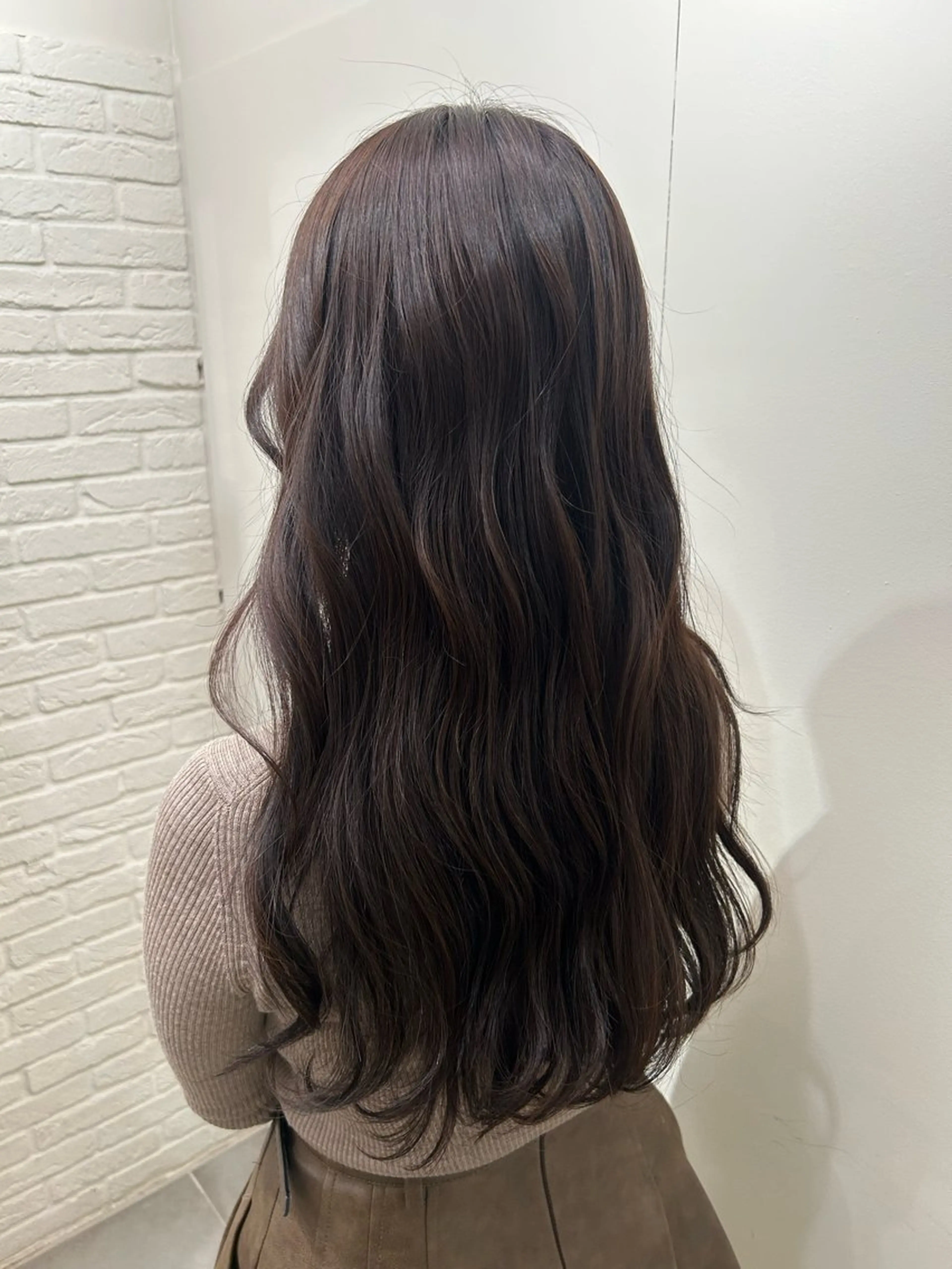 ロング カラー ダークグレー ダークグレージュ グレージュ トリートメント 透明感似合わせカラー 🍀あかり🍀のヘアスタイル