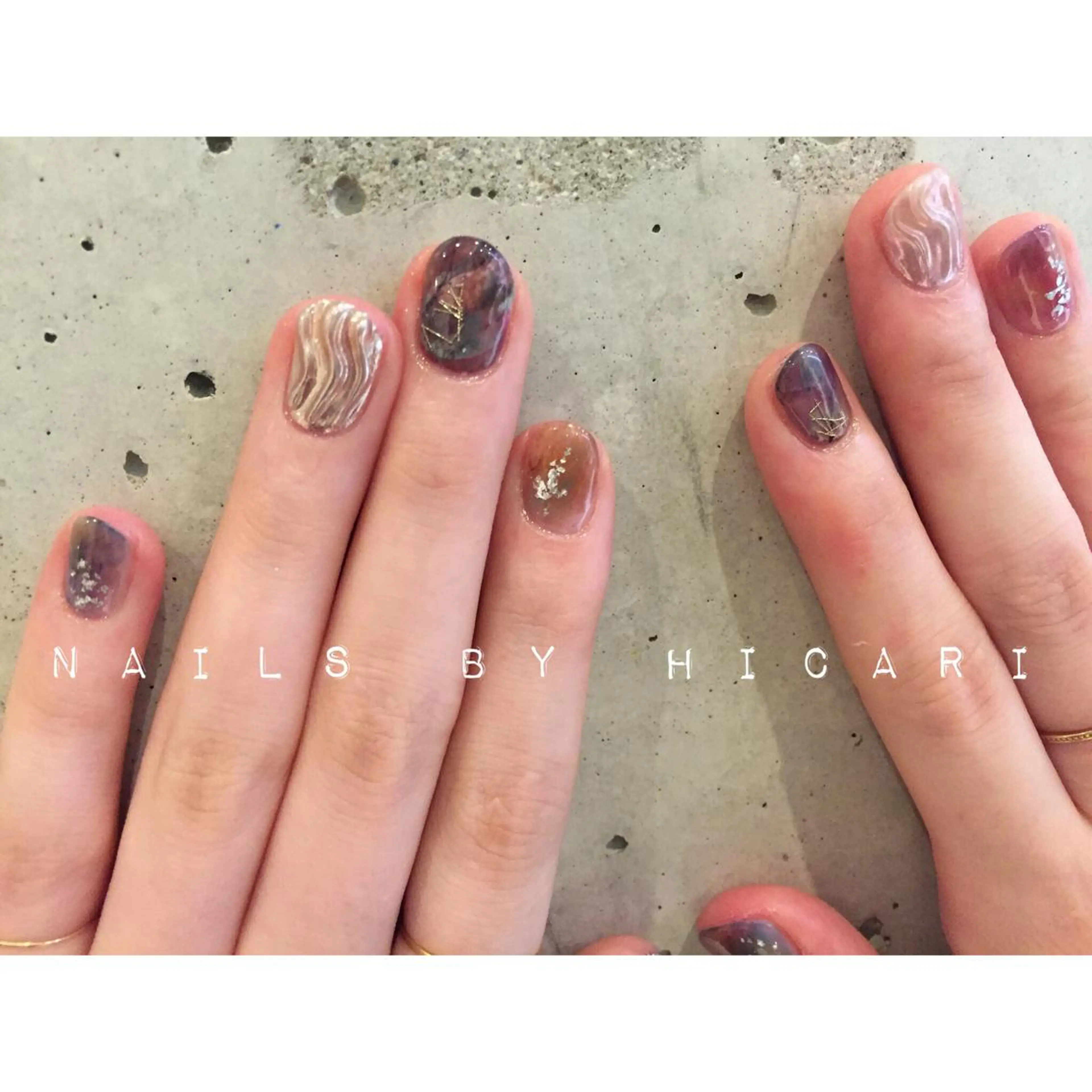 ショート カラー ネイル マツエク・マツパ ジェルネイル ニュアンスネイル パラジェル illum hicariのネイルデザイン