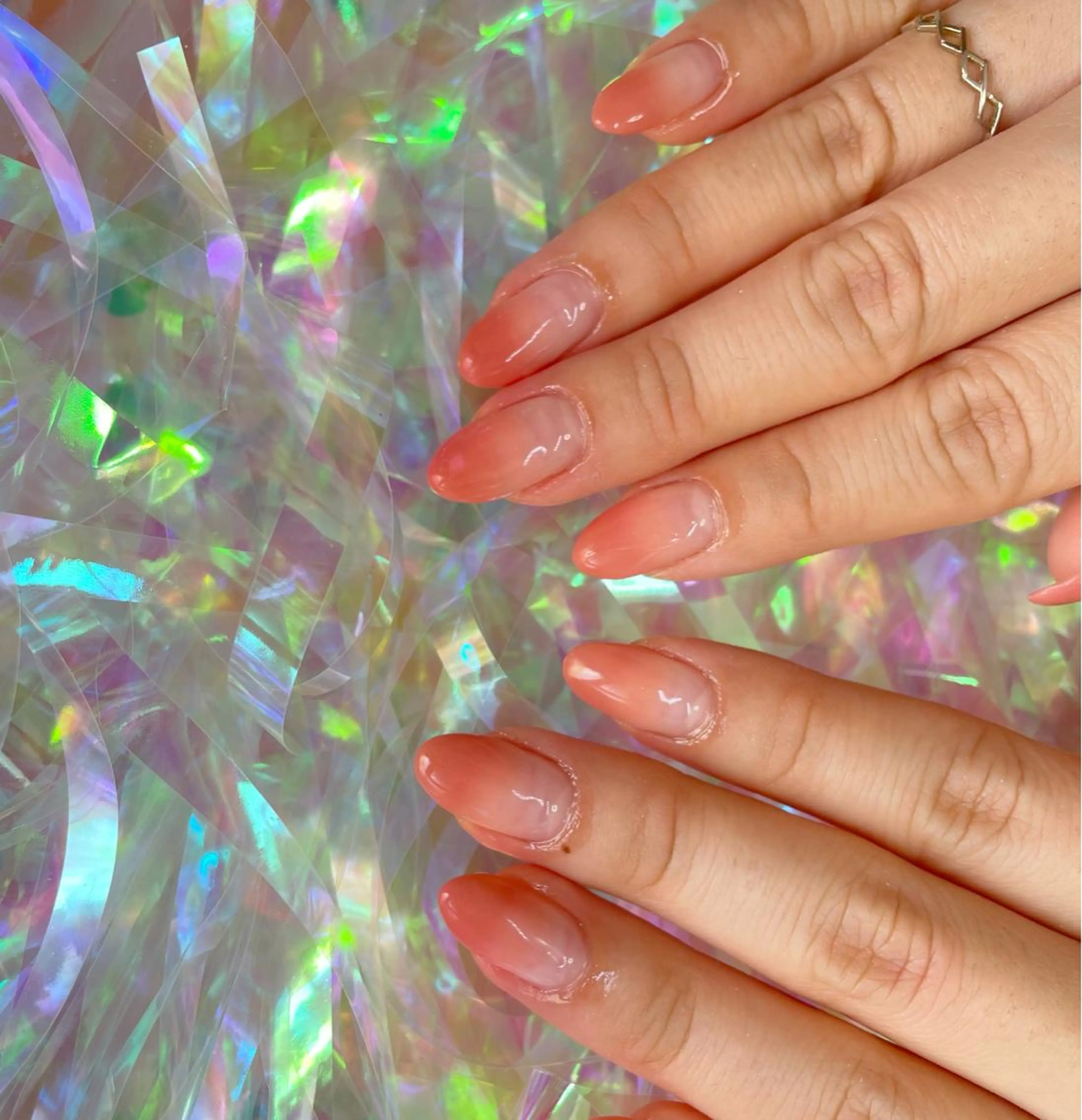 ネイル 23時まで❤︎韓国、 ワンホンネイルのネイルデザイン