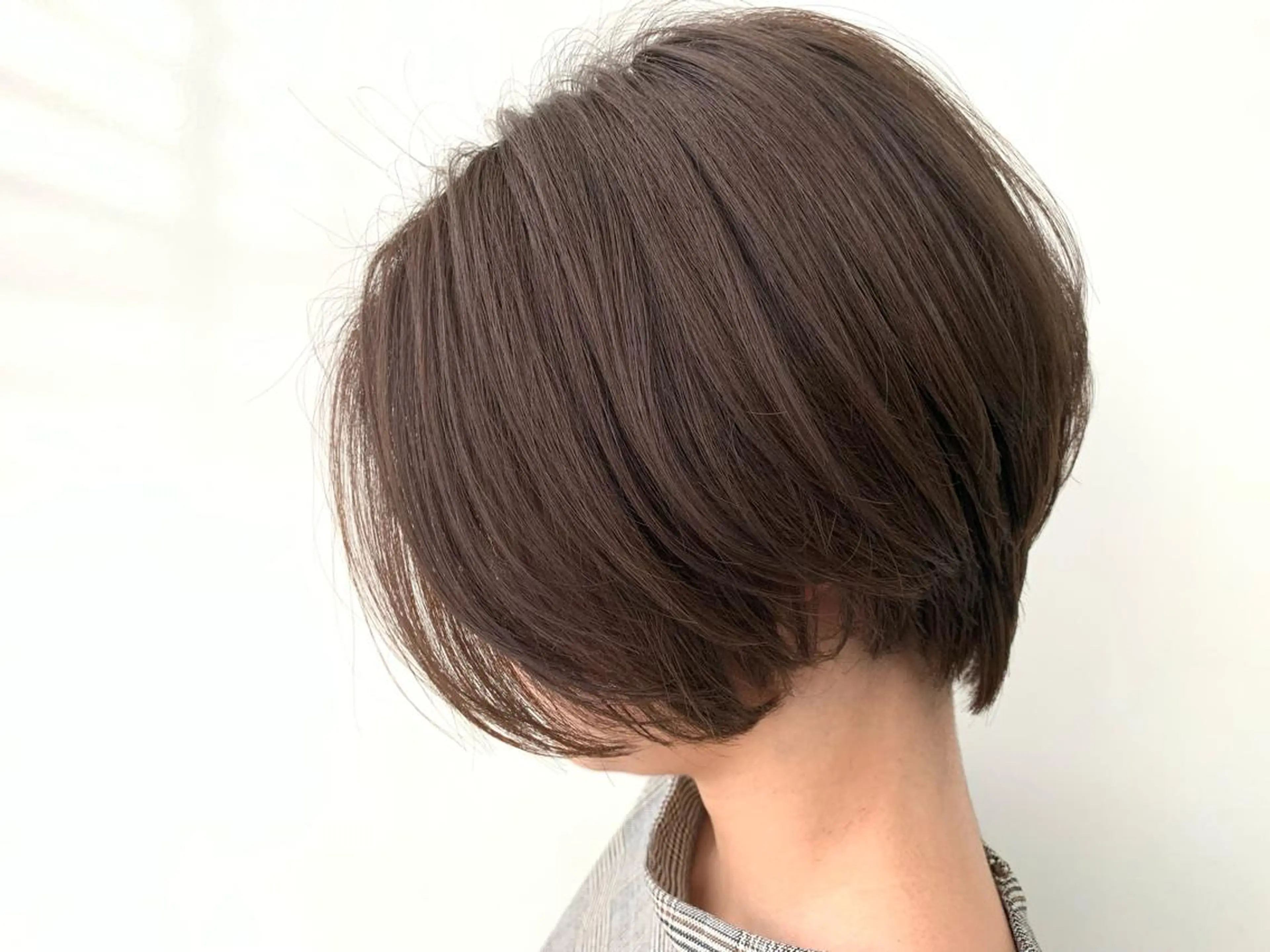 ショート カラー パーマ ヘアアレンジ メンズ マツエク・マツパ ハンサムショート ベージュカラー ミント ミントベージュ ショートヘア Zina福岡天神店 艶髪/レイヤー/小顔のヘアスタイル