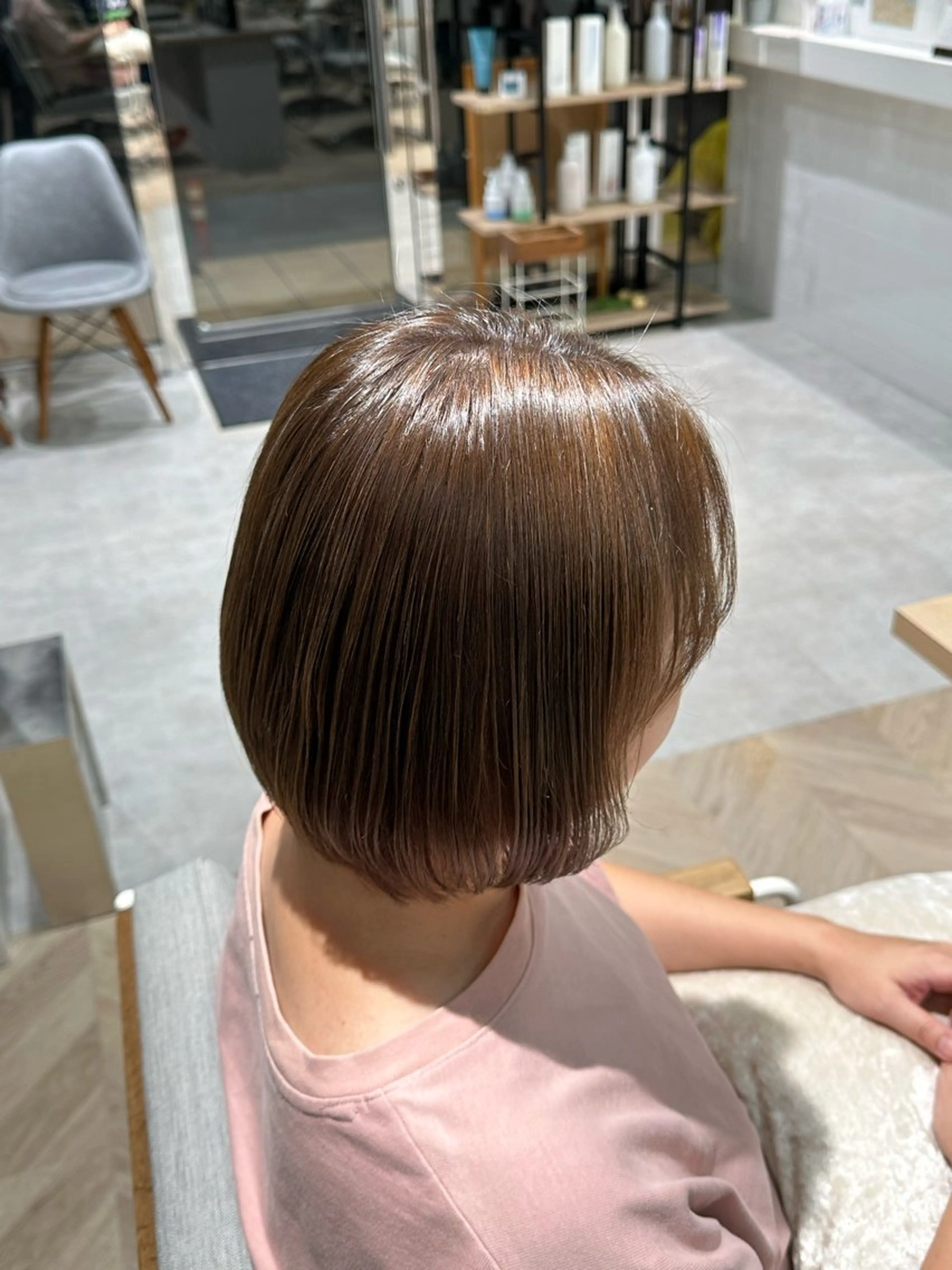 ショート カラー 小澤 真帆のヘアスタイル