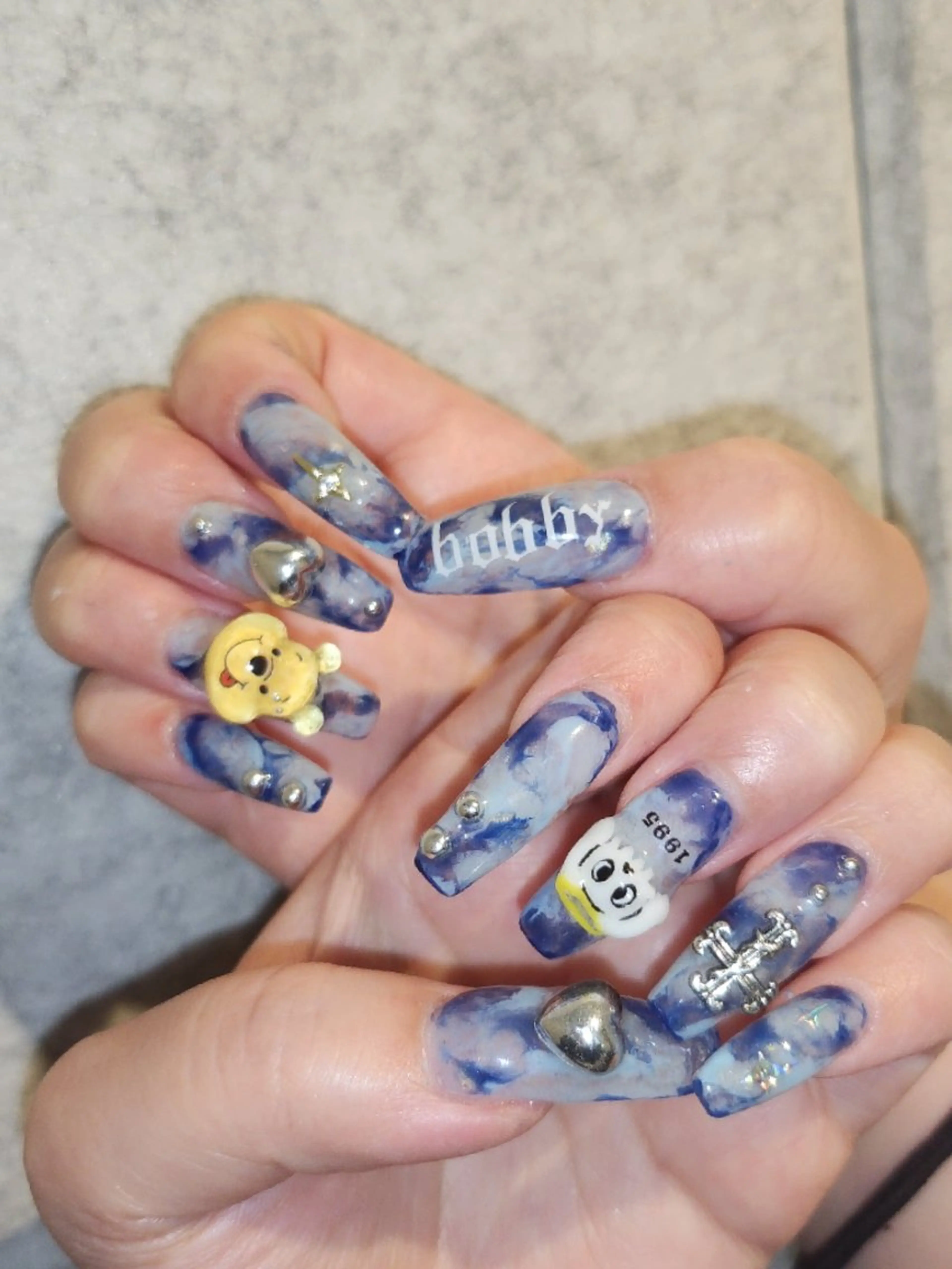 ネイル ハンドネイル 💜bora .のネイルデザイン