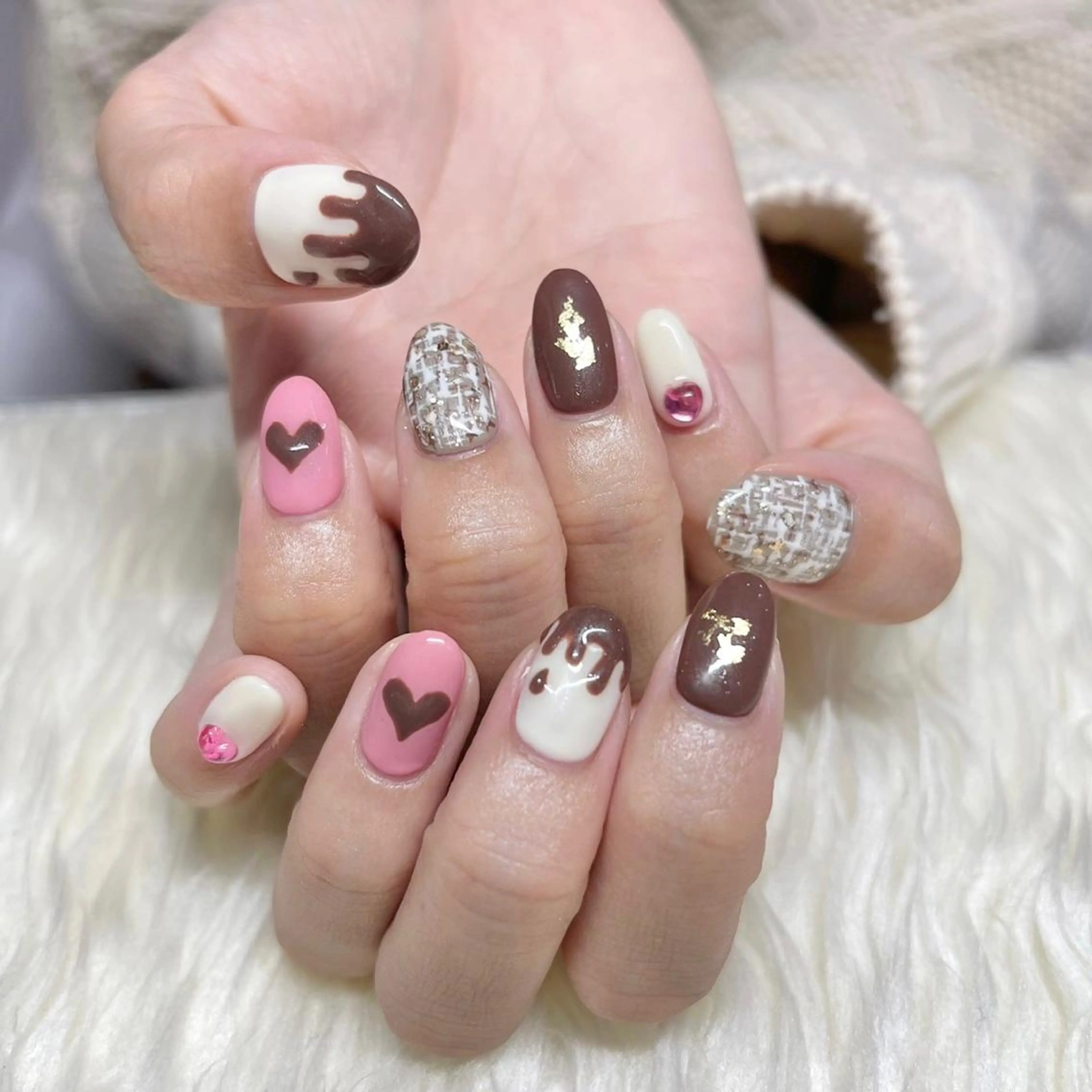 ネイル ジェルネイル 韓国ネイル パラジェル バレンタイン 冬ネイル ハンドネイル Nail&eye Belire 新宿のネイルデザイン