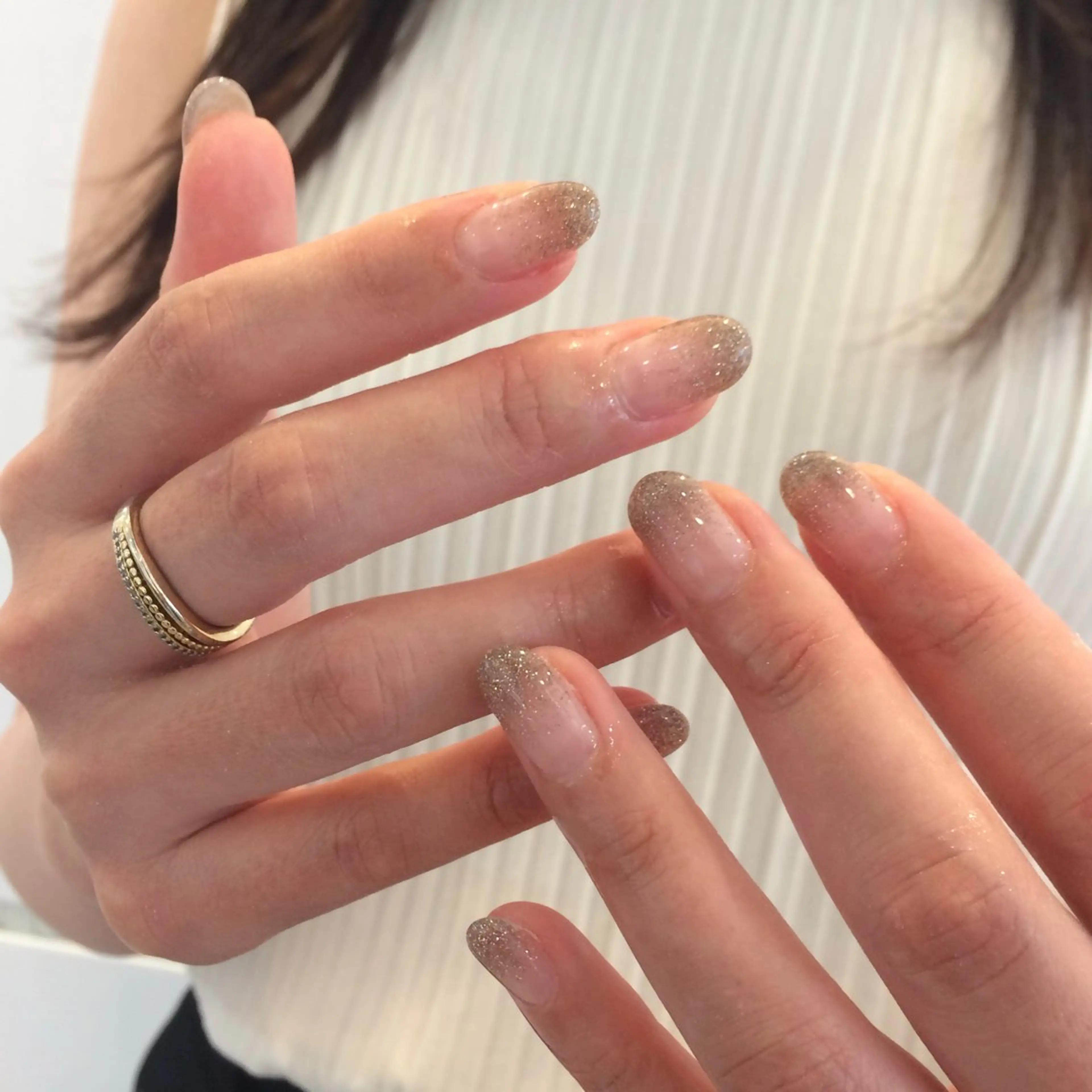 『⭐️当日限定⭐️』《オフ有り◎》 ラメグラデーション✨ハンドorフット⚠️説明欄必読⚠️の写真