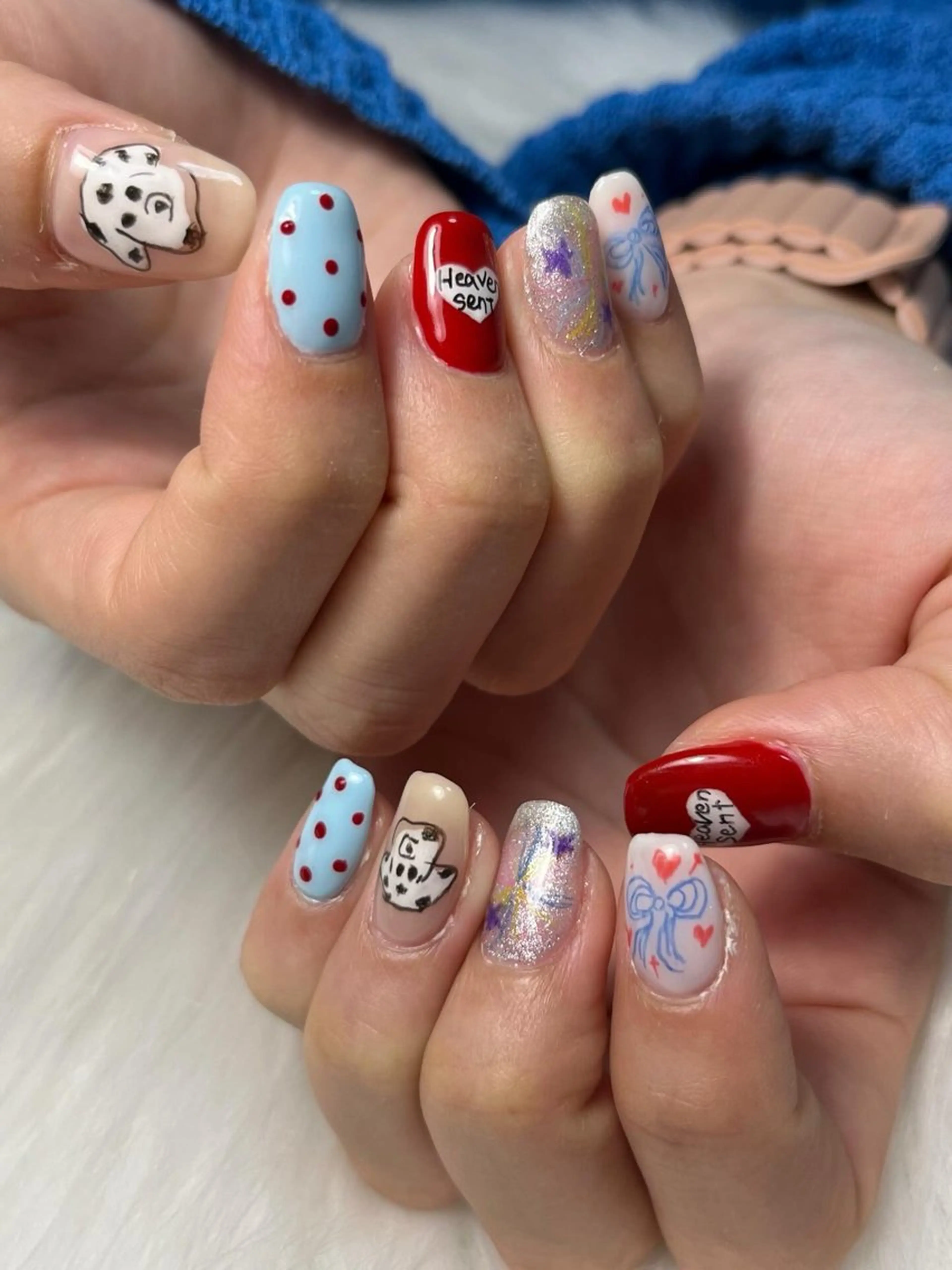 ネイル アートネイル ドット リボン ハンドネイル Nail salon Hanakoのネイルデザイン