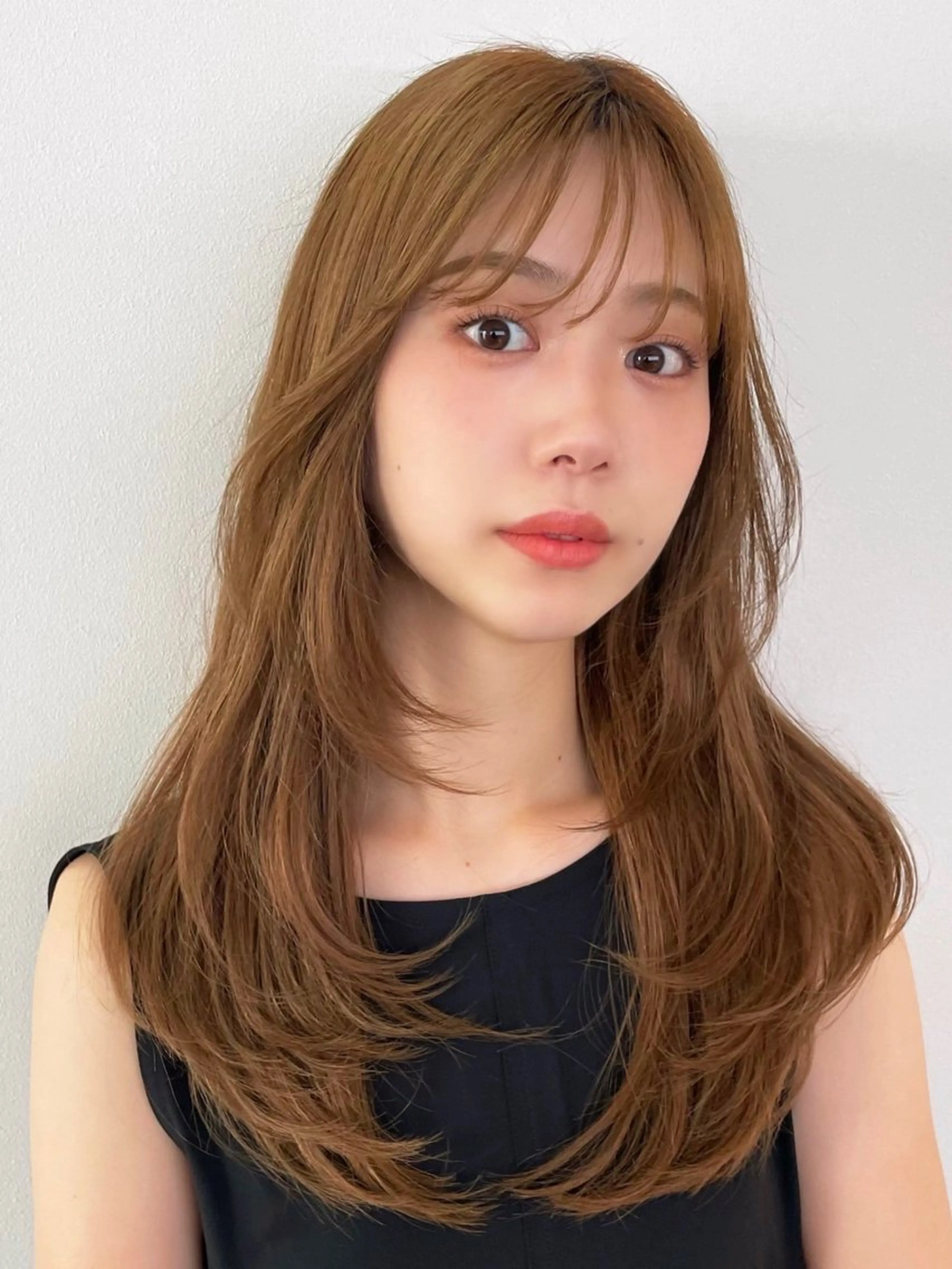 ロング レイヤーカット COALL nex the salon所属・Riria✨ 透明感カラーのヘアスタイル