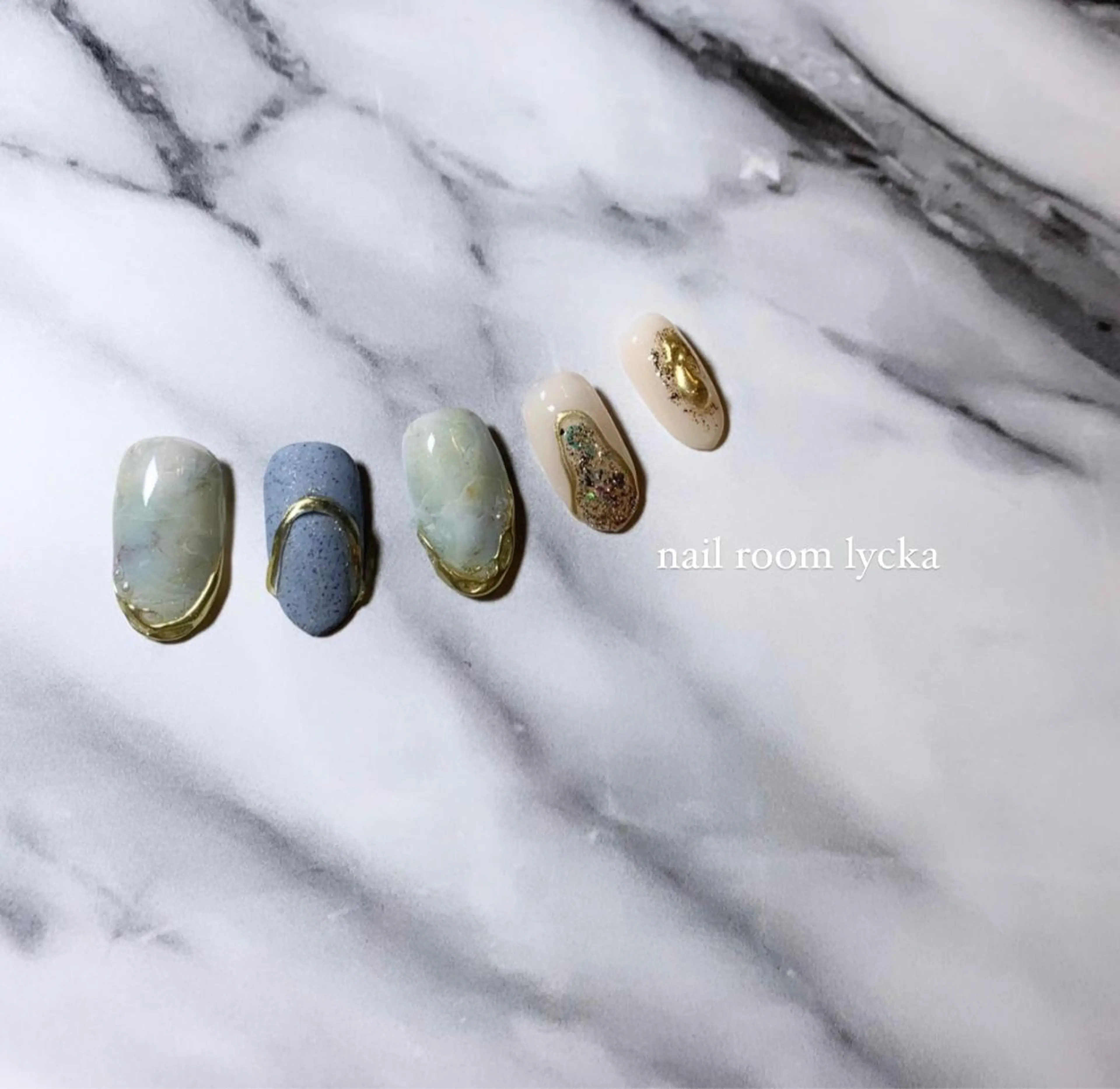 ネイル ﾈｲﾙﾙｰﾑﾘｯｶ 𝐦𝐚𝐲𝐮のネイルデザイン