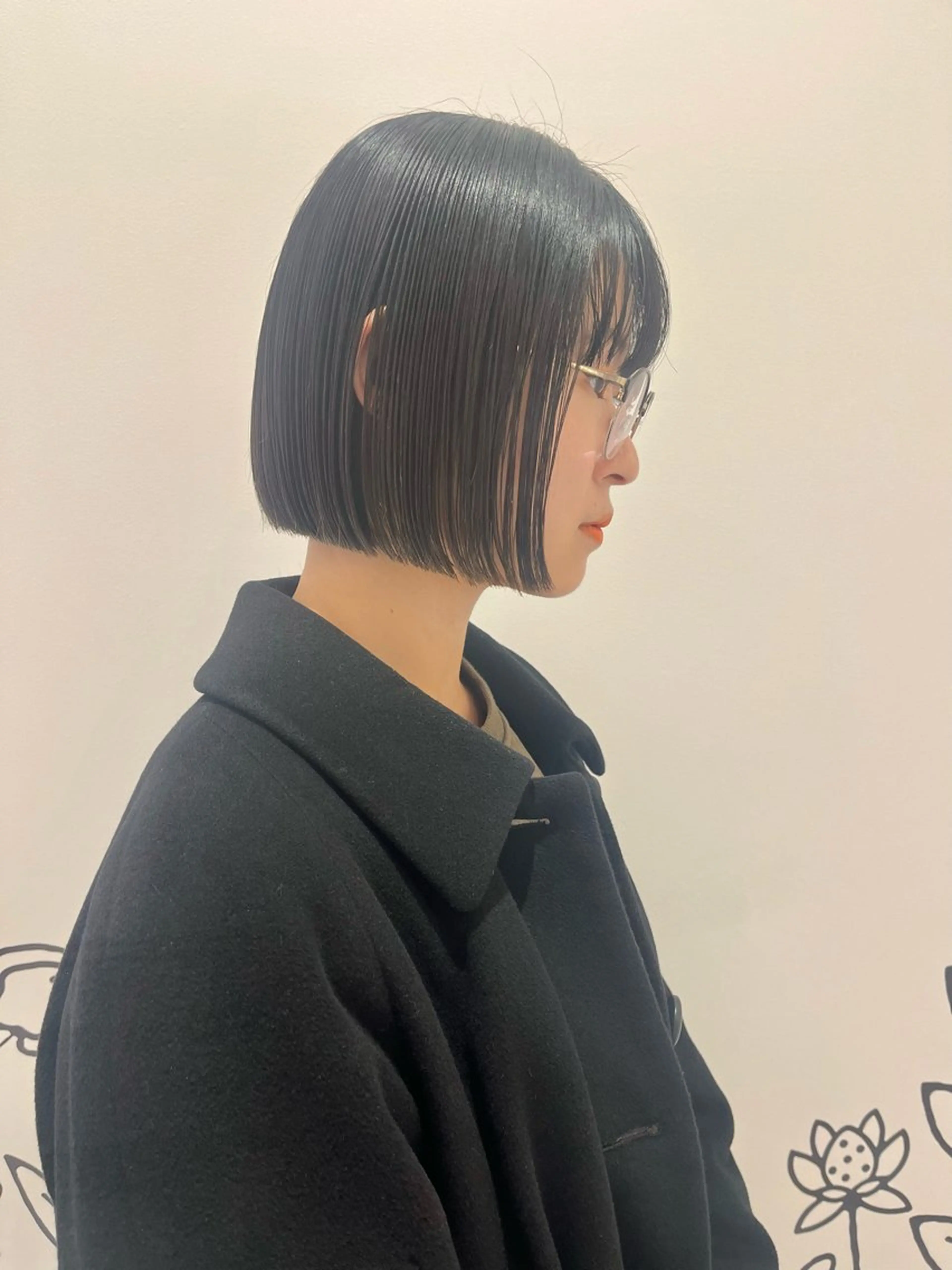 ショート カラー ヘアアレンジ 切りっぱなしボブ ボブ カット ヘアカラー トリートメント ヘアセット 🌷ボブ/髪質改善 ストレートのヘアスタイル