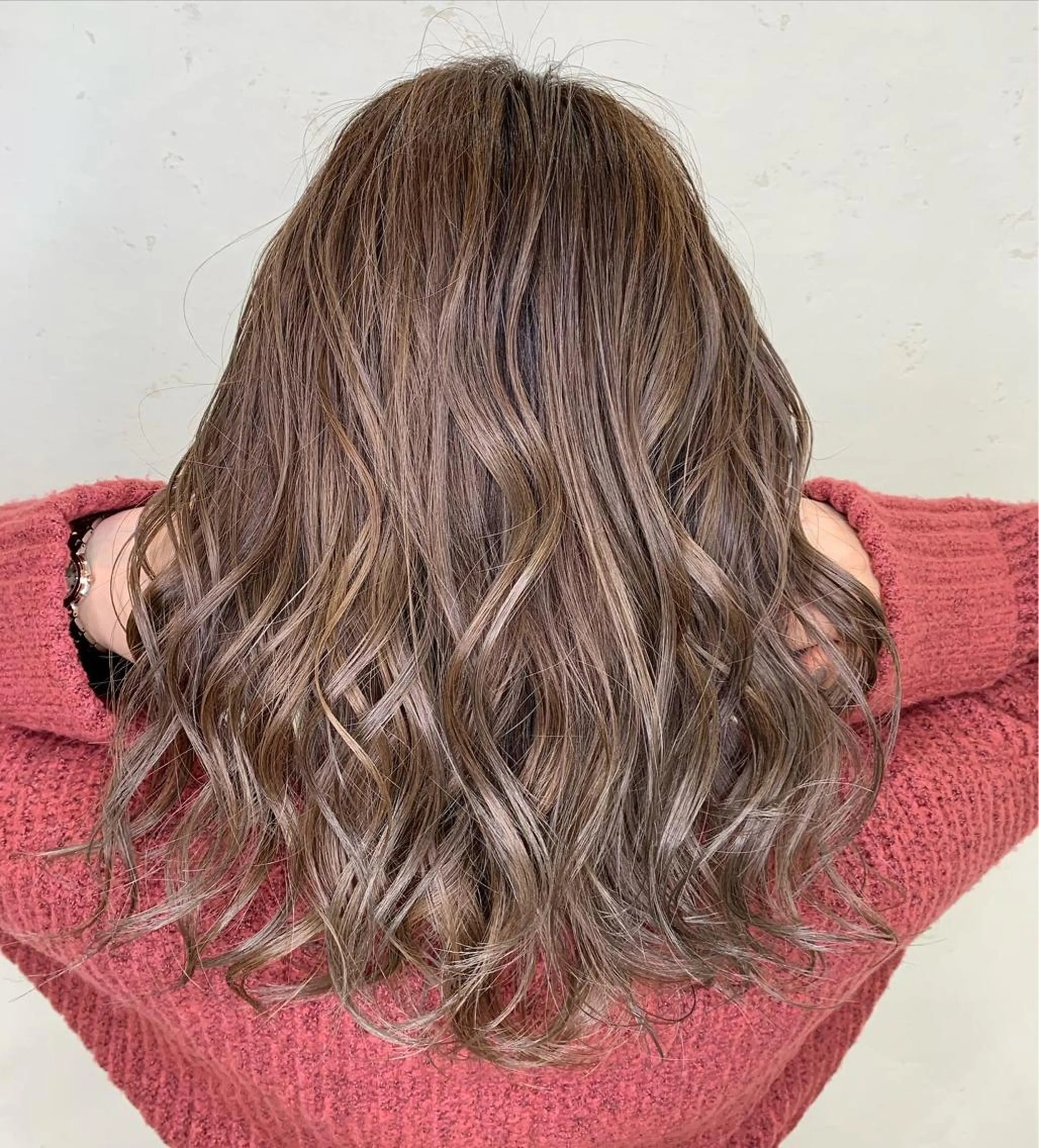 【今話題の透明感のあるカラー❗️】アディクシーカラー➕オージュア2ステップトリートメント✨の写真