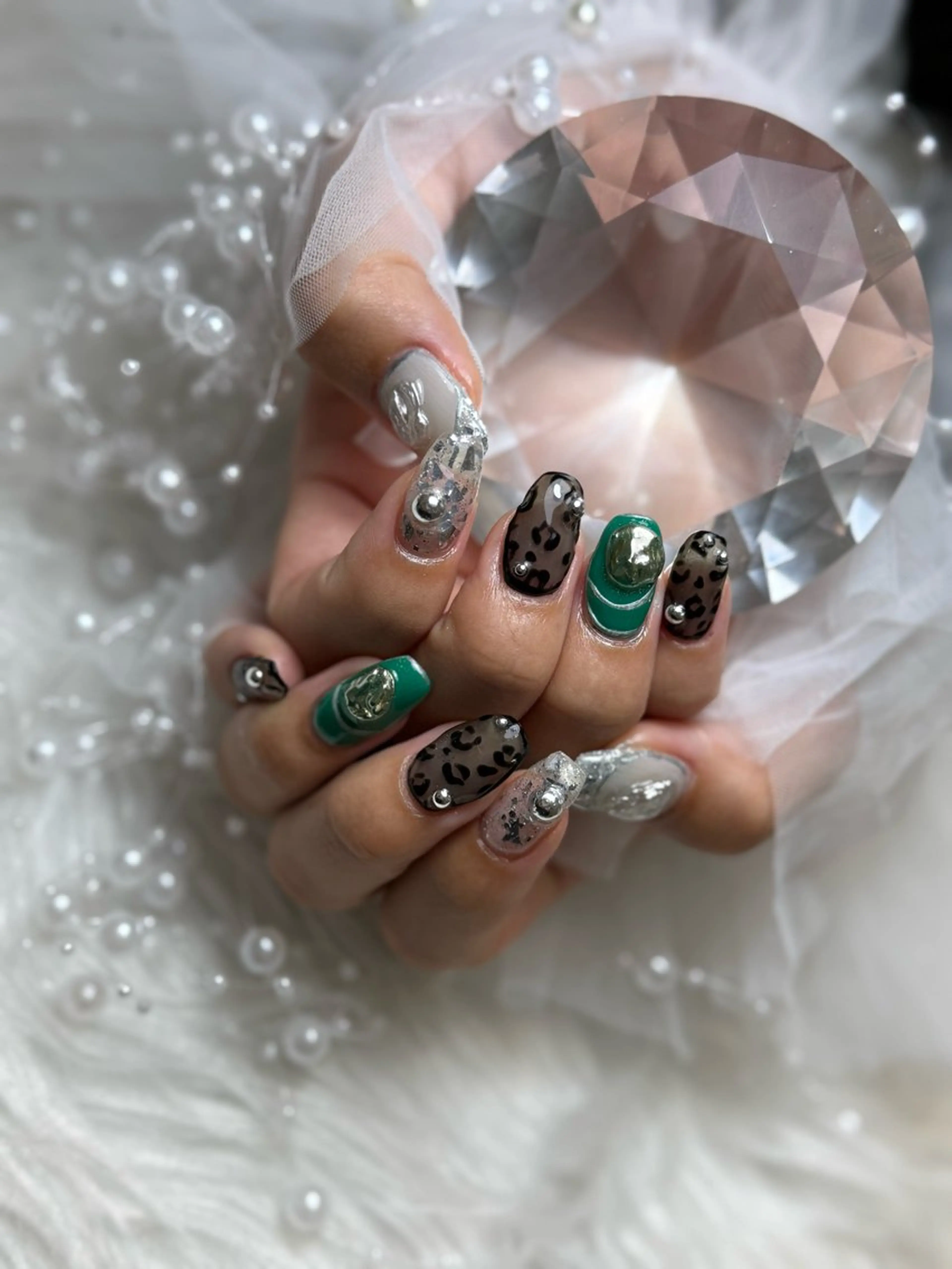 ネイル 中西 美羽のネイルデザイン