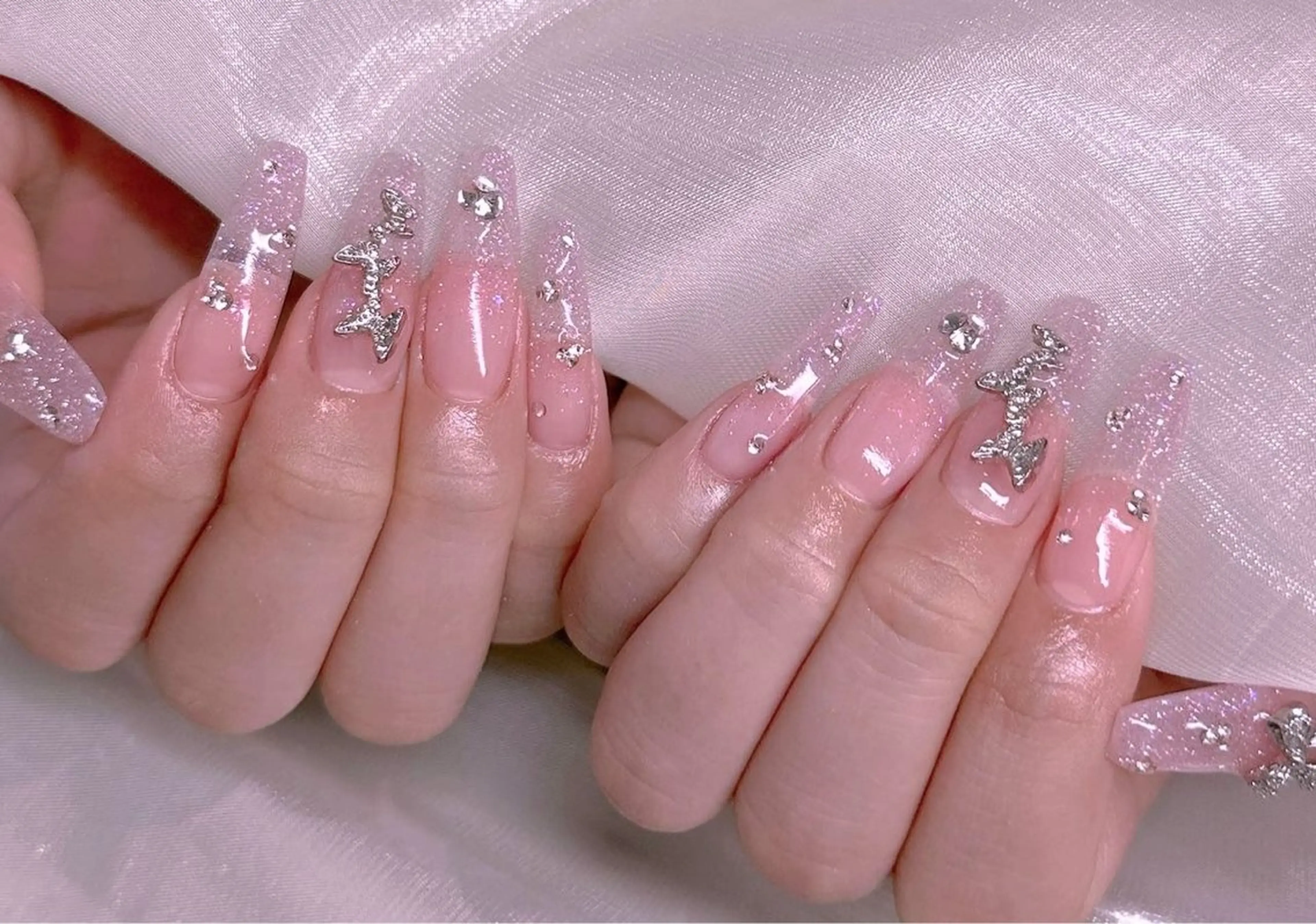 ネイル フラッシュネイル グラデーション 美爪パラジェル導入店 Sunnilyのネイルデザイン