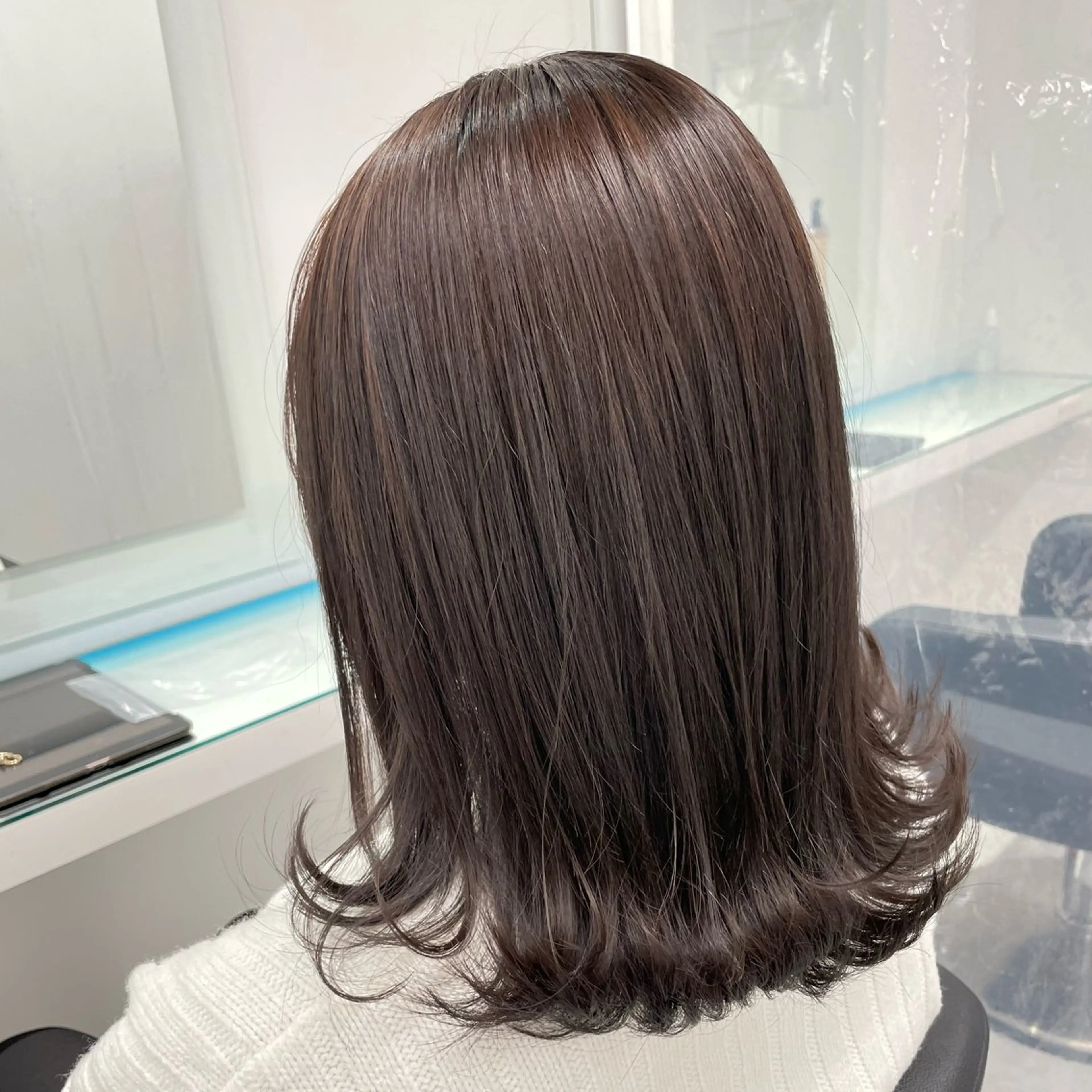 ロング カラー ヘアアレンジ カット ヘアカラー トリートメント ヘアセット 透け上品ハイトーン 職人ゆうと🤍のヘアスタイル