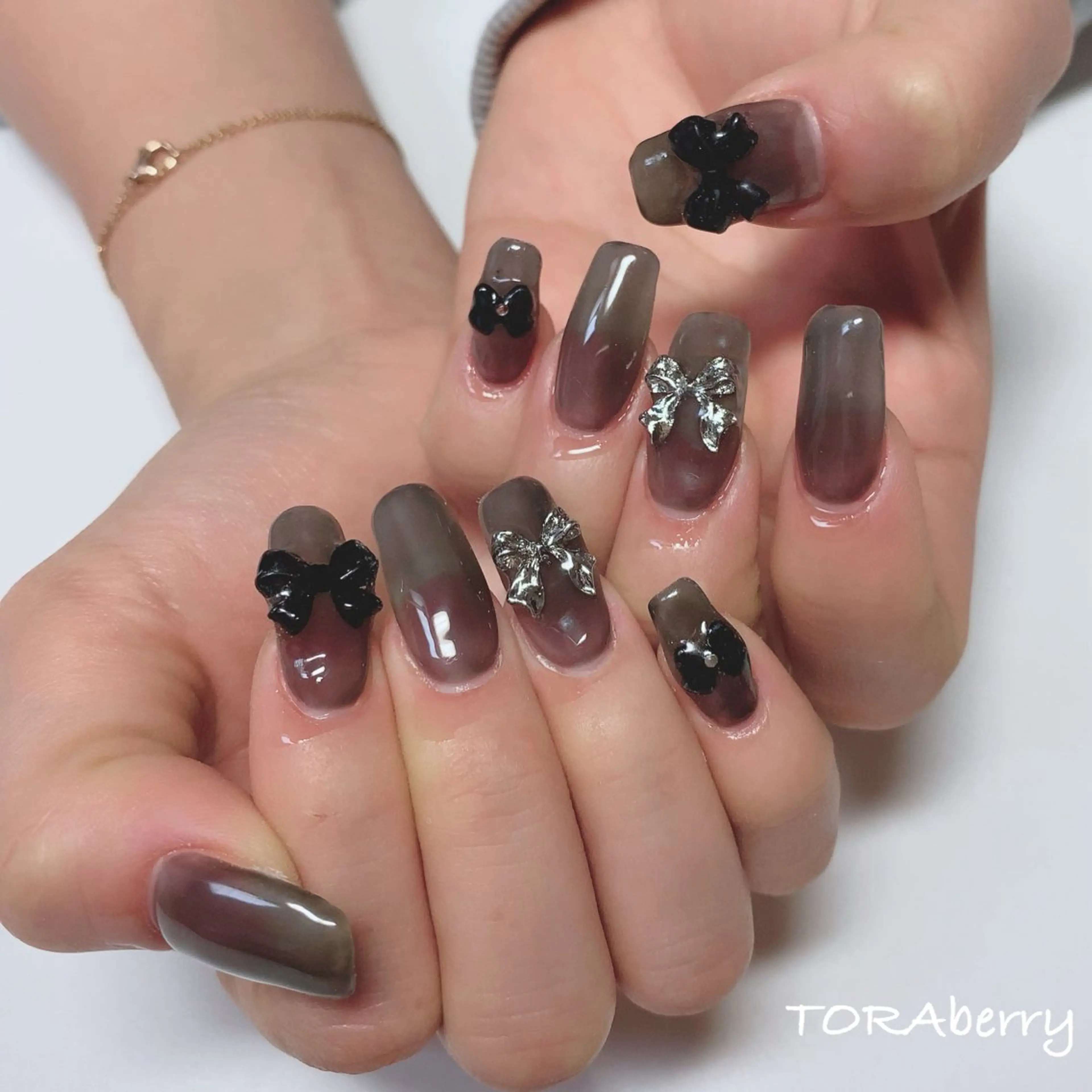 ネイル ネイリスト なつみのネイルデザイン