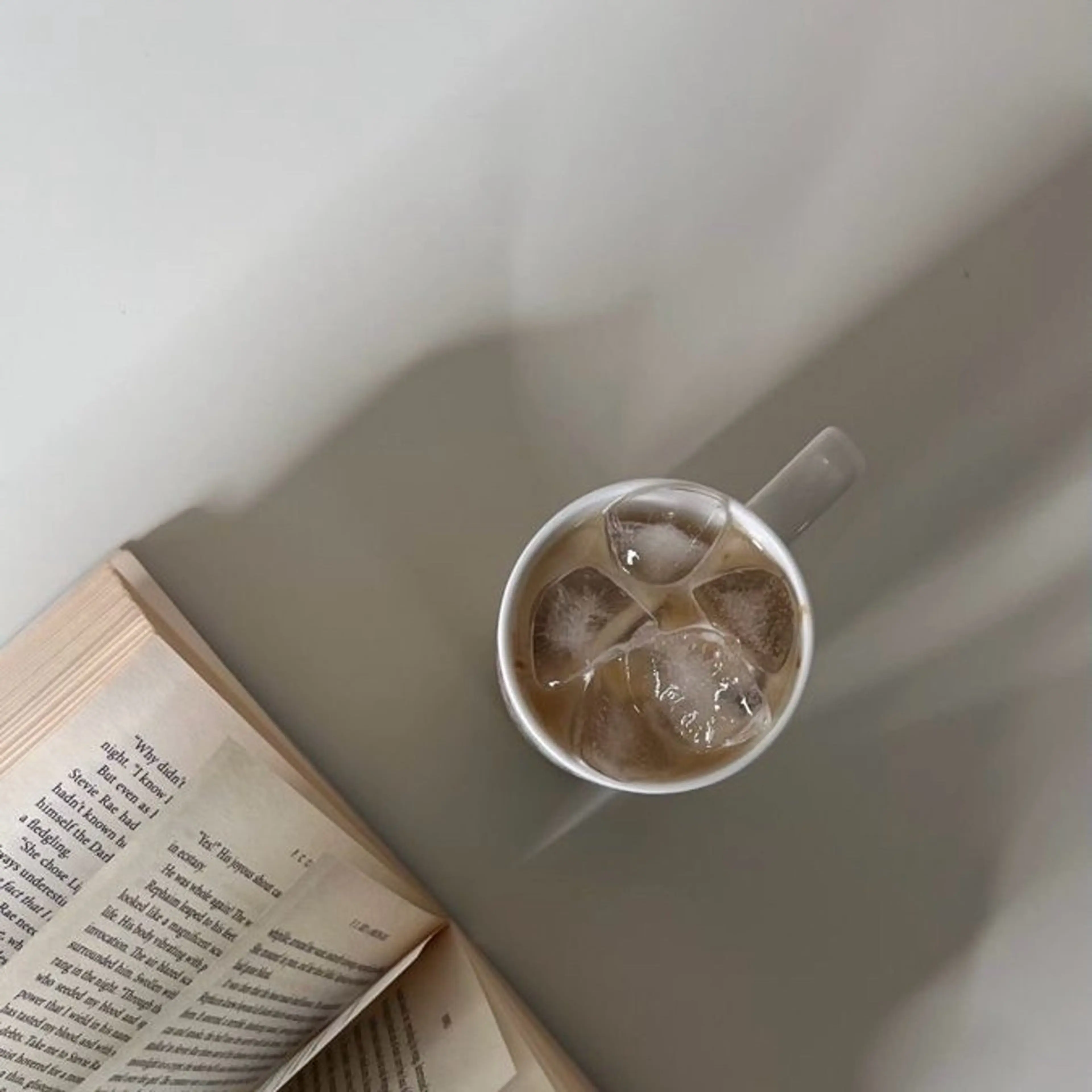 ネイル pualua miharuのネイルデザイン