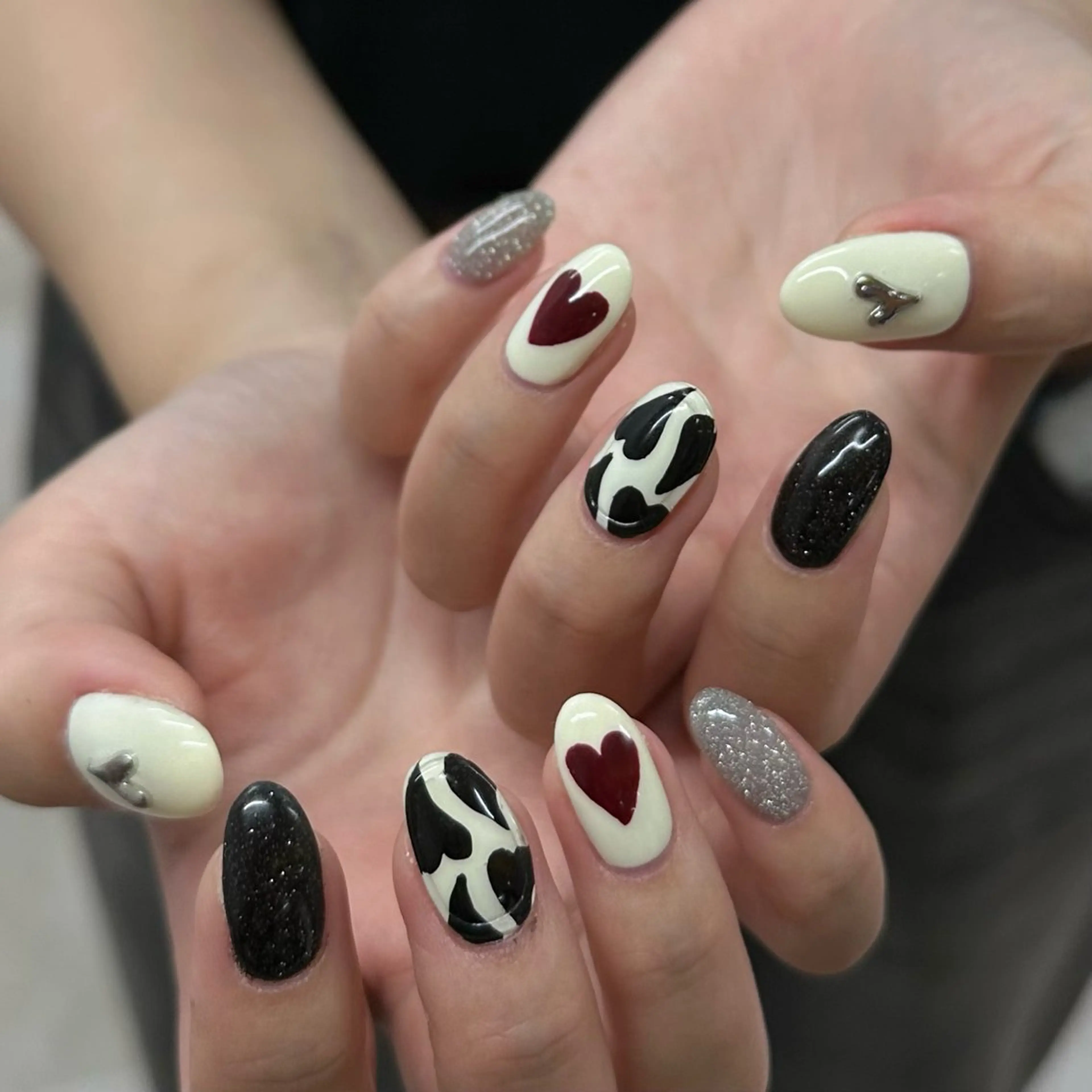 ネイル ハンドネイル フットネイル YukaRyu /個性派デザインのネイルデザイン