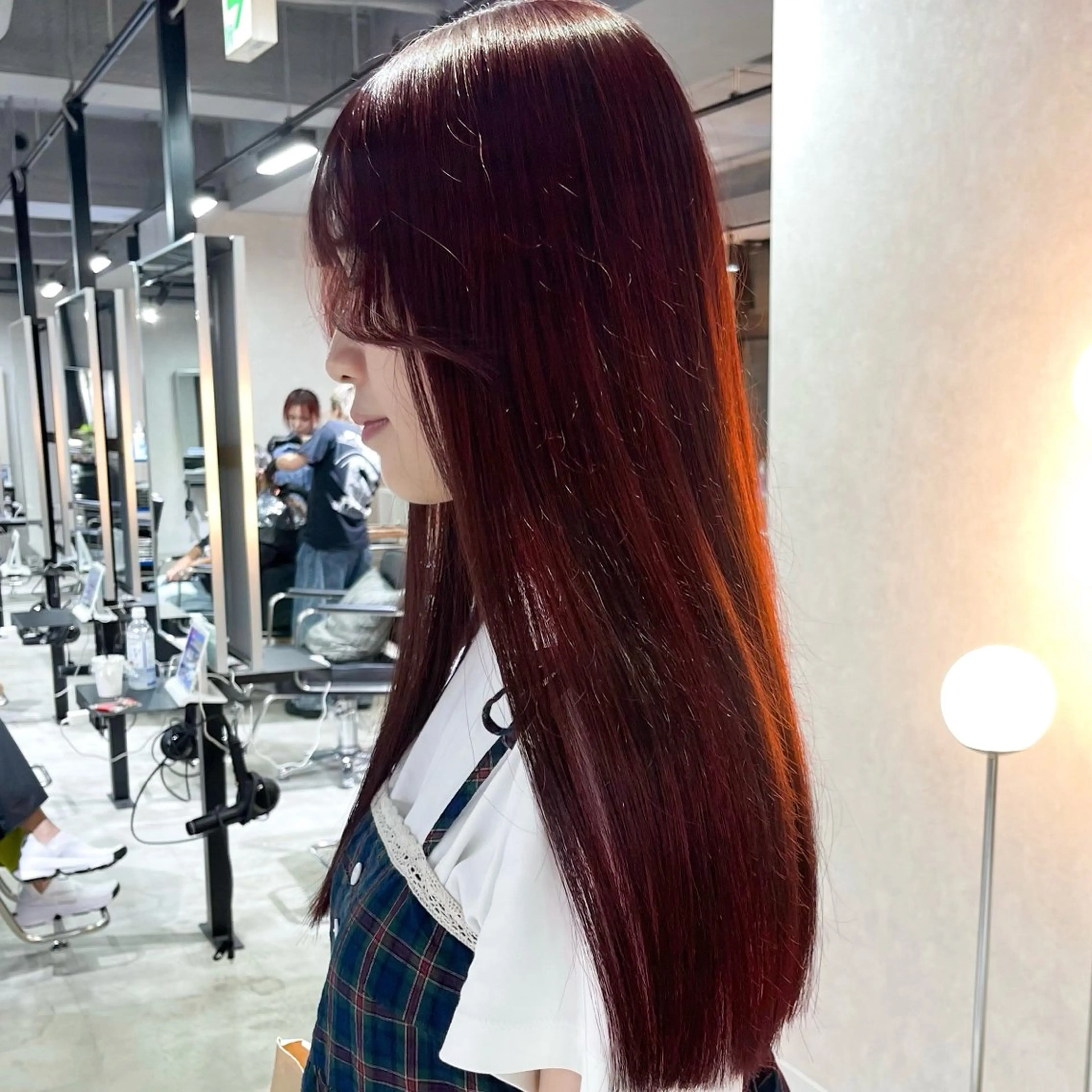 ロング カラー レッドカラー 暖色/ミルクティー /レイヤー/マリア♡のヘアスタイル