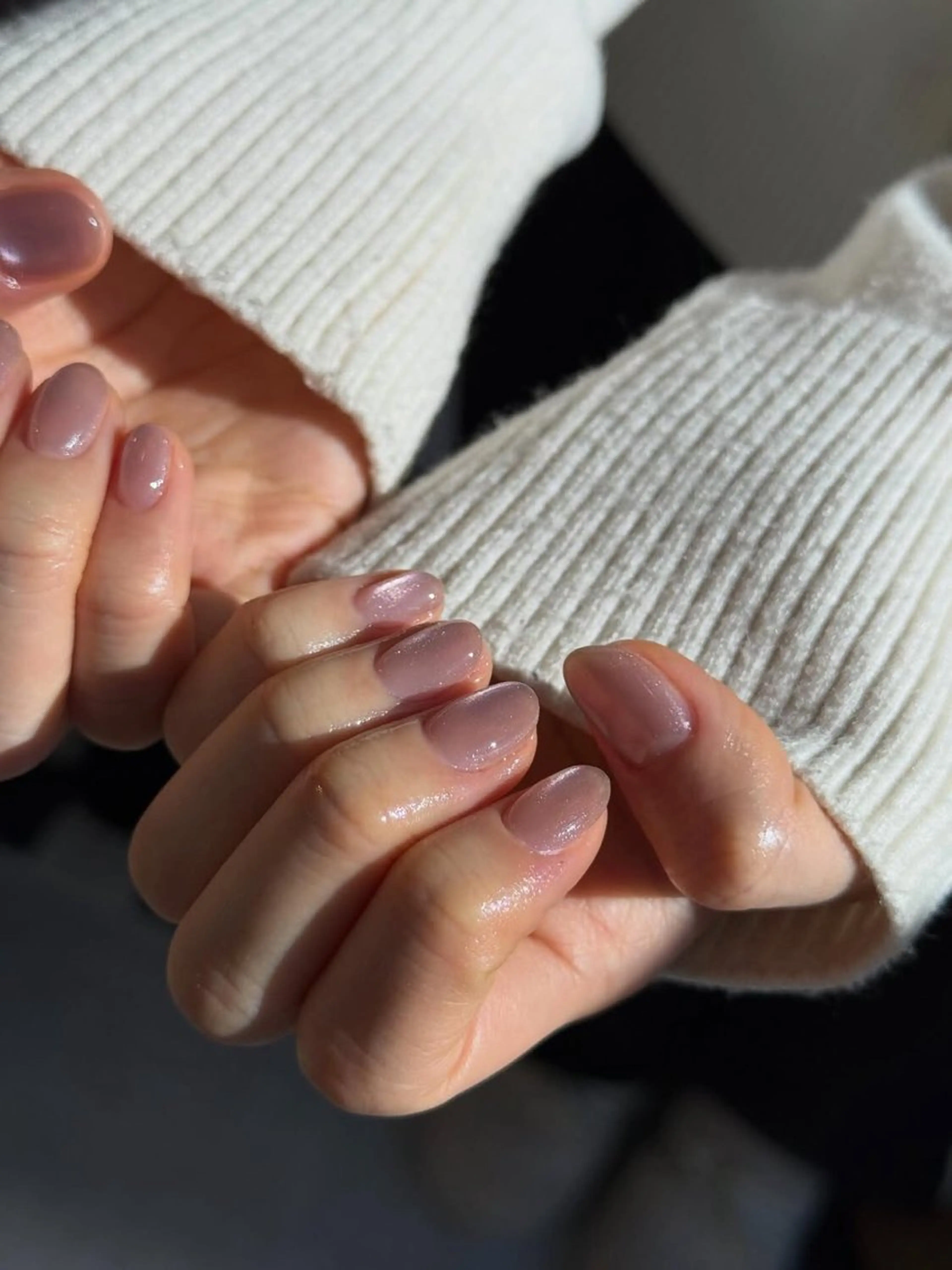 ネイル グラデーション ラメ(グリッター) マグネットネイル ミラーネイル ニュアンスネイル ハンドネイル Lumi de nails所属・Lumi de nailsのネイルデザイン