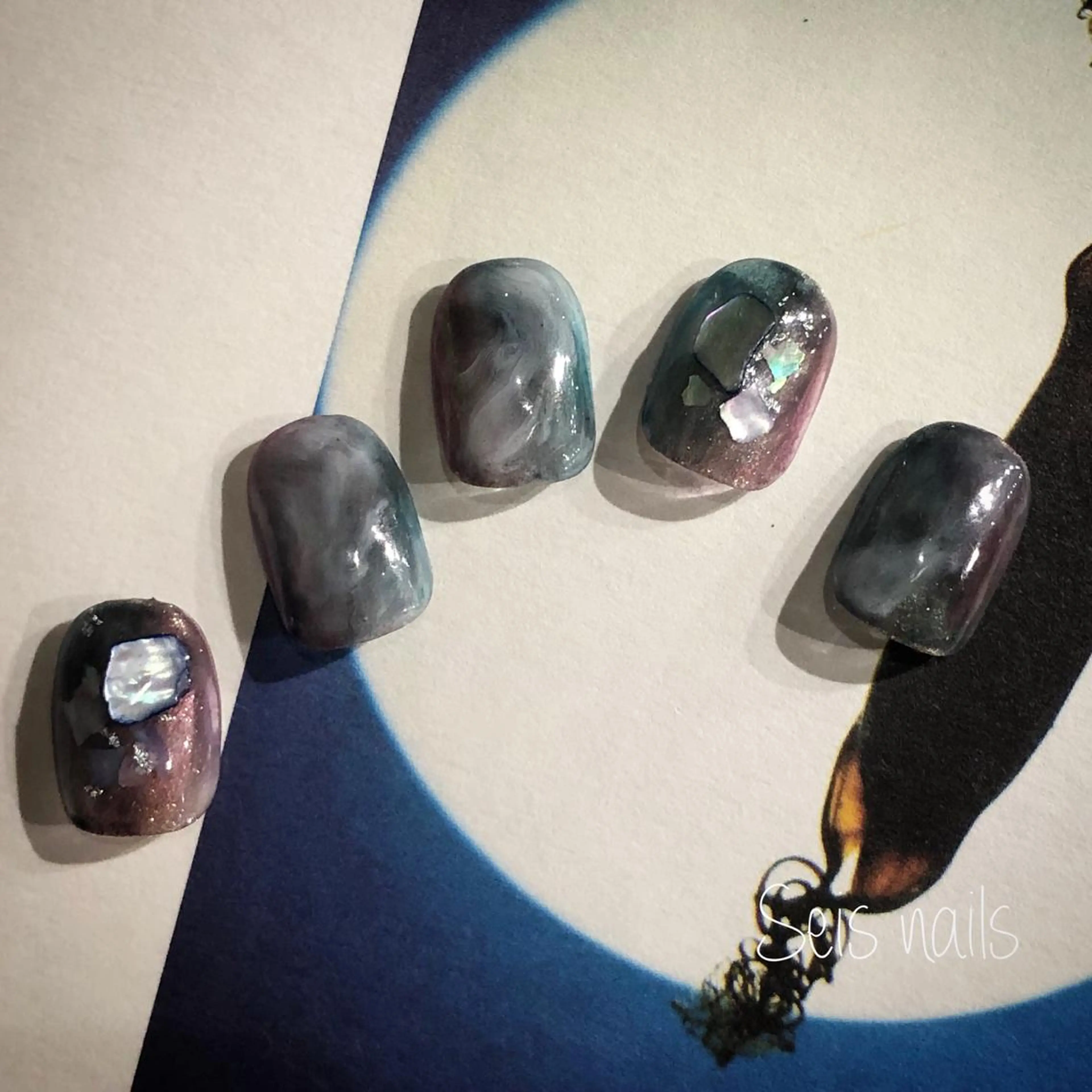 ネイル Seis Shihoのネイルデザイン