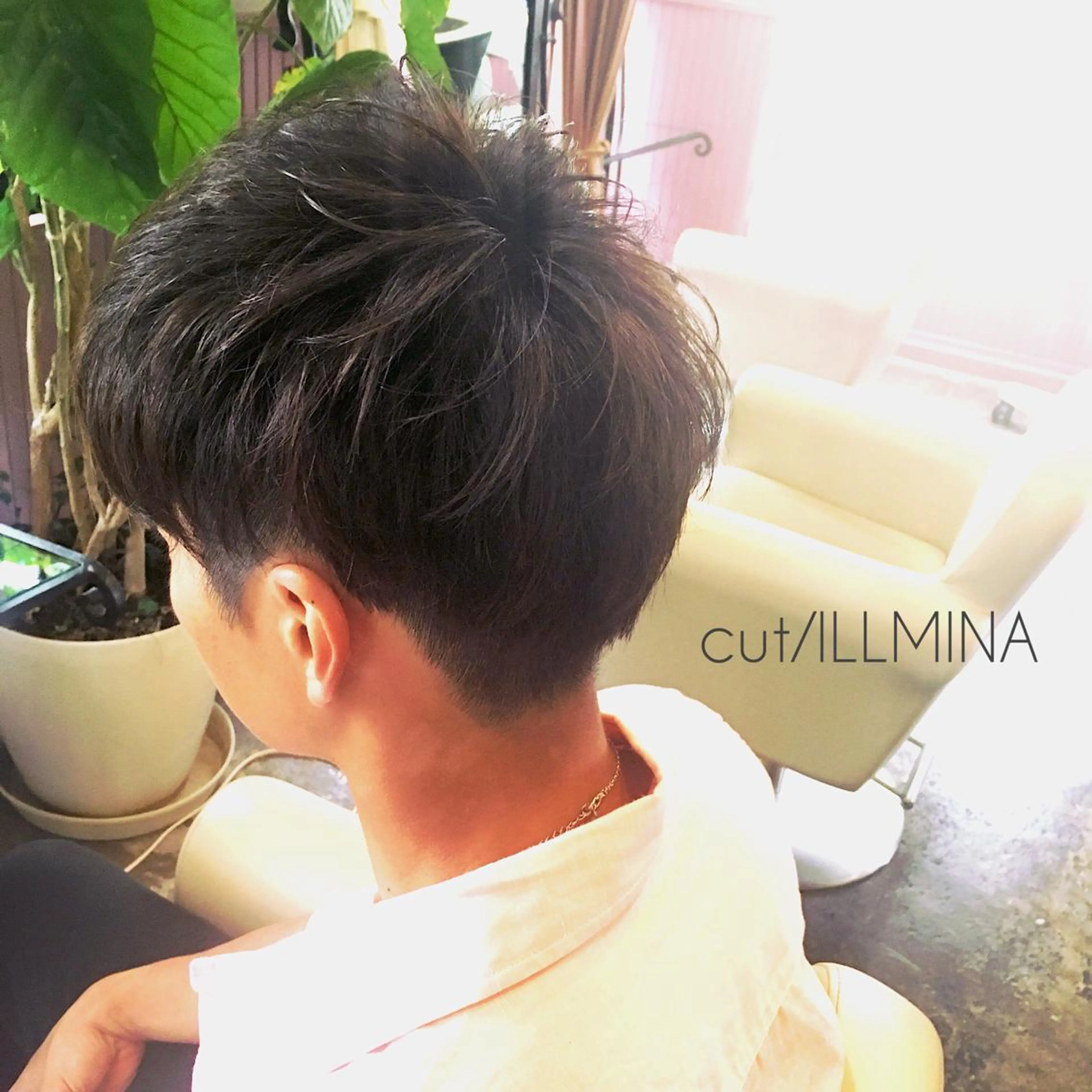 ショート カラー パーマ メンズ 表参道Lise おおいしおりのヘアスタイル