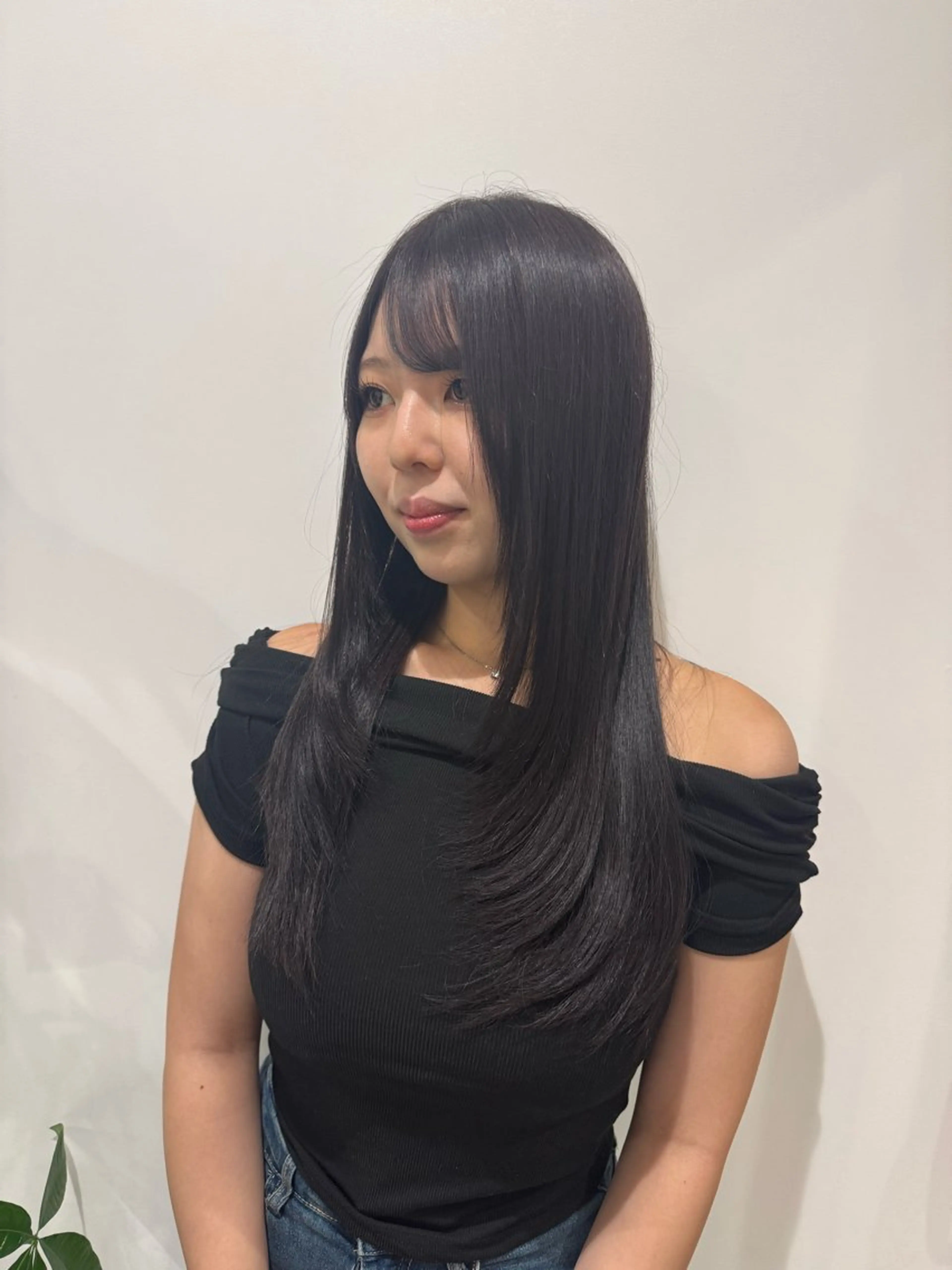 ロング 髪質改善 レイヤーカット 服部 路代のヘアスタイル