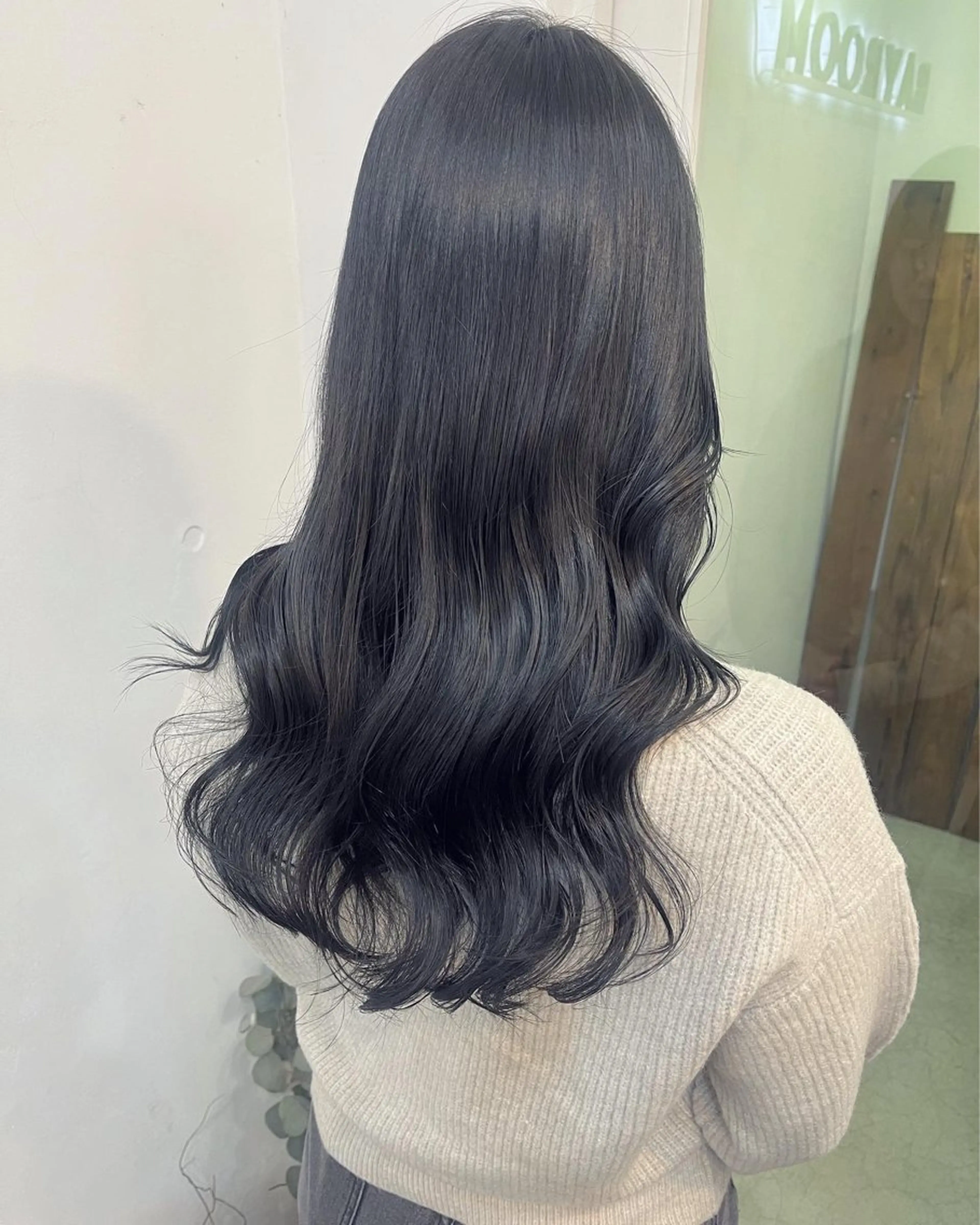 ロング カラー mizuho🐈‍⬛ 艶髪￤ダークトーンのヘアスタイル