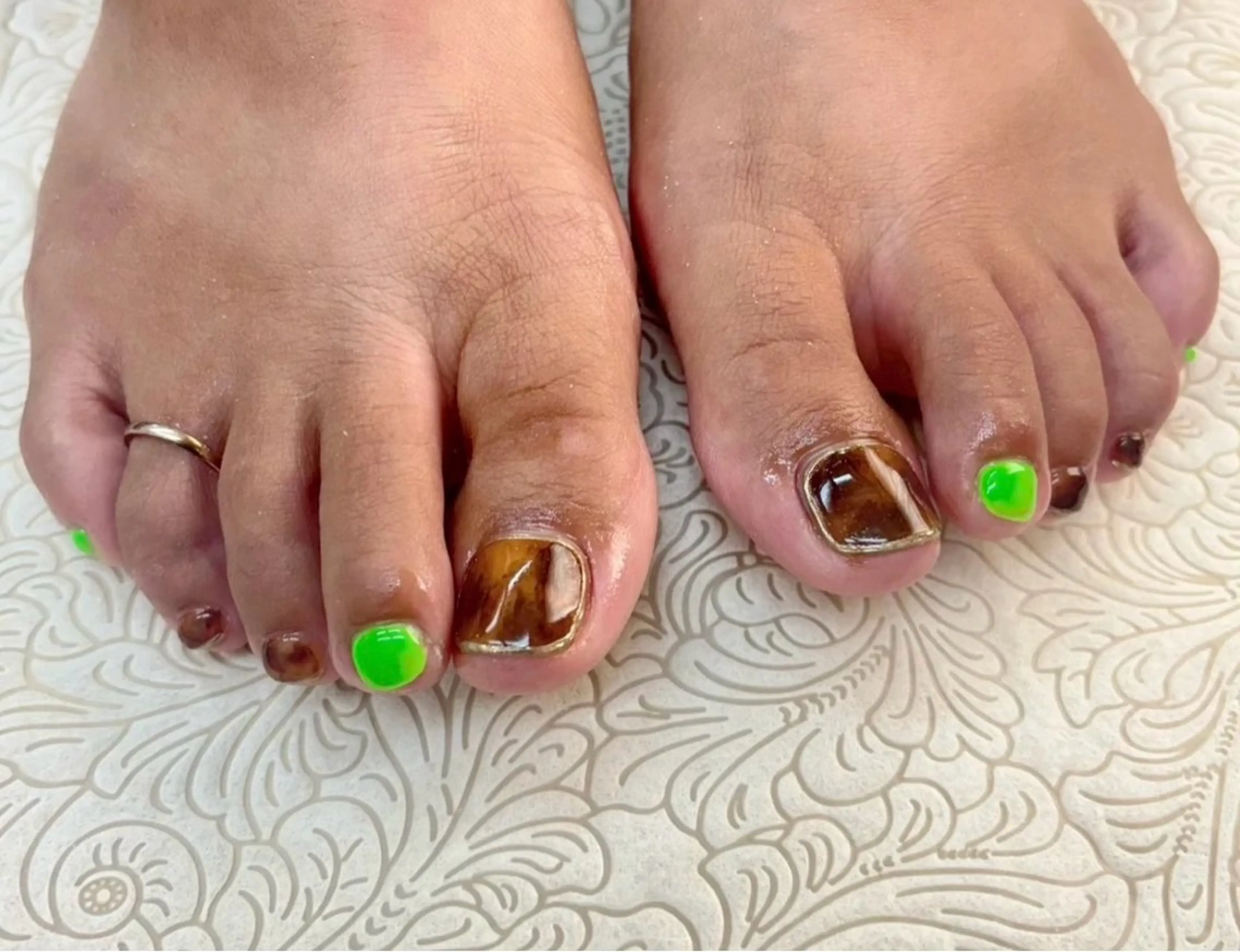 ネイル フラワーネイル ハンドネイル precious nail room所属・precious nail  roomのネイルデザイン