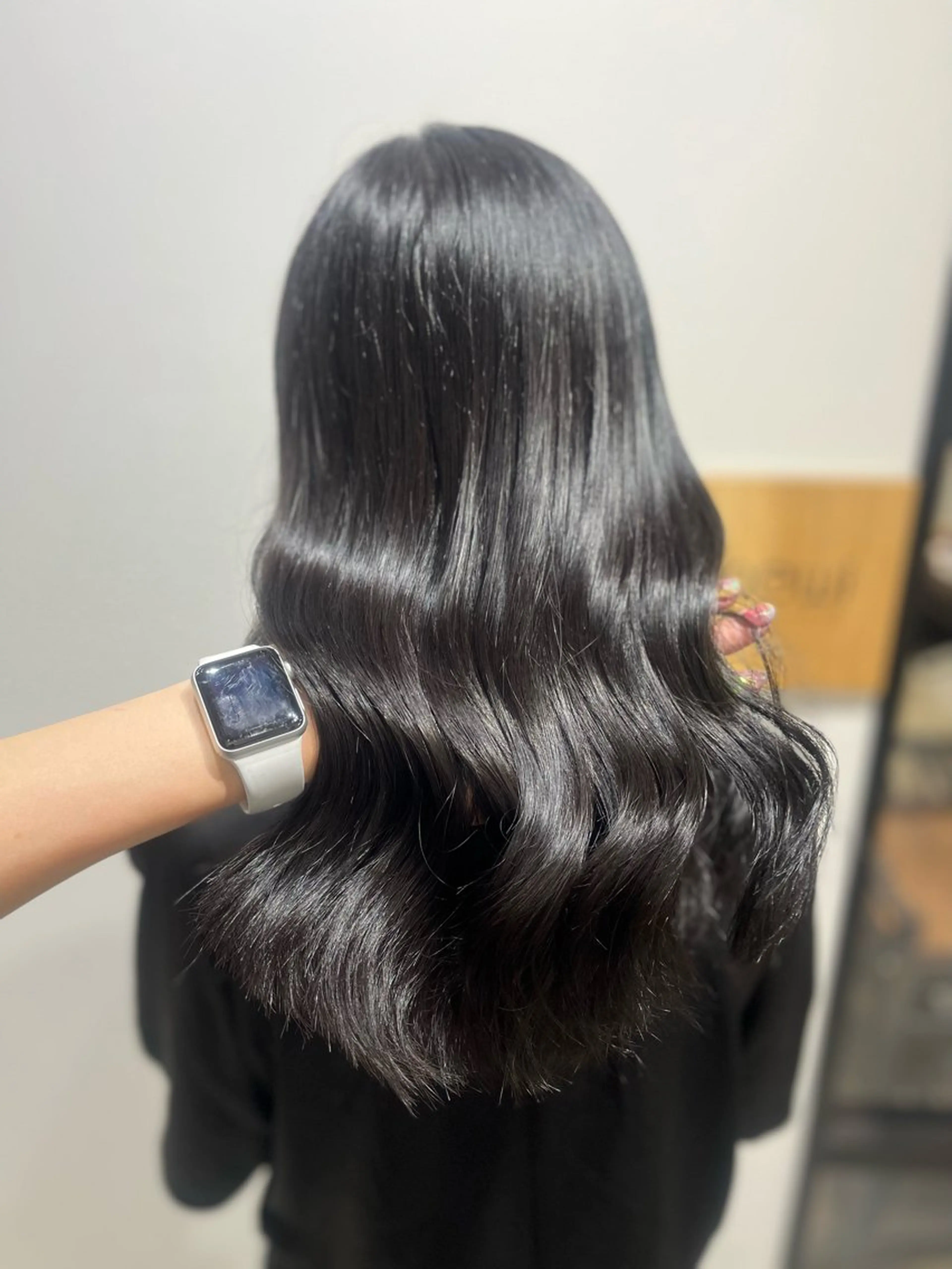 ロング カラー 黒髪 パープルカラー パープルブラック カット ヘアカラー トリートメント ヘッドスパ 🫧ぷる艶カラー🫧 Yuubi🦩のヘアスタイル