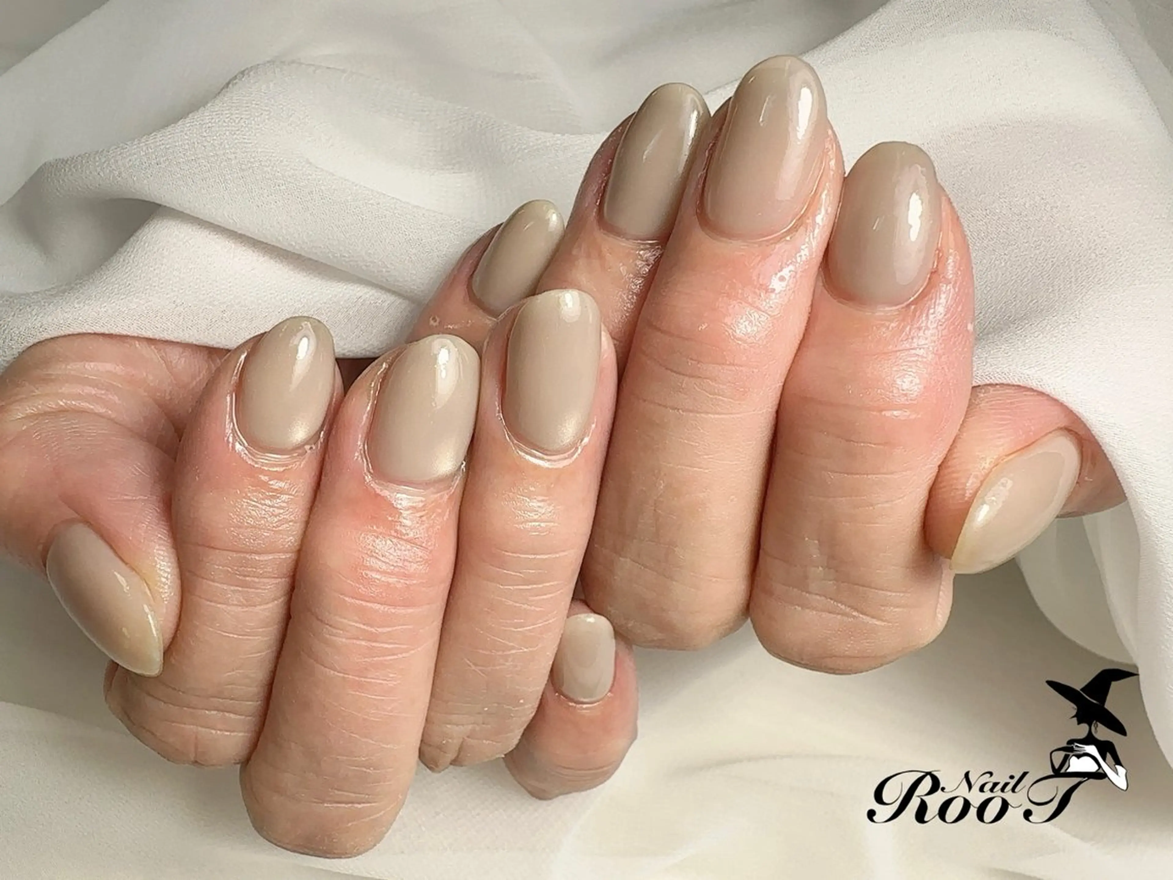 ネイル マグネットネイル ハンドネイル RooT Nailのネイルデザイン