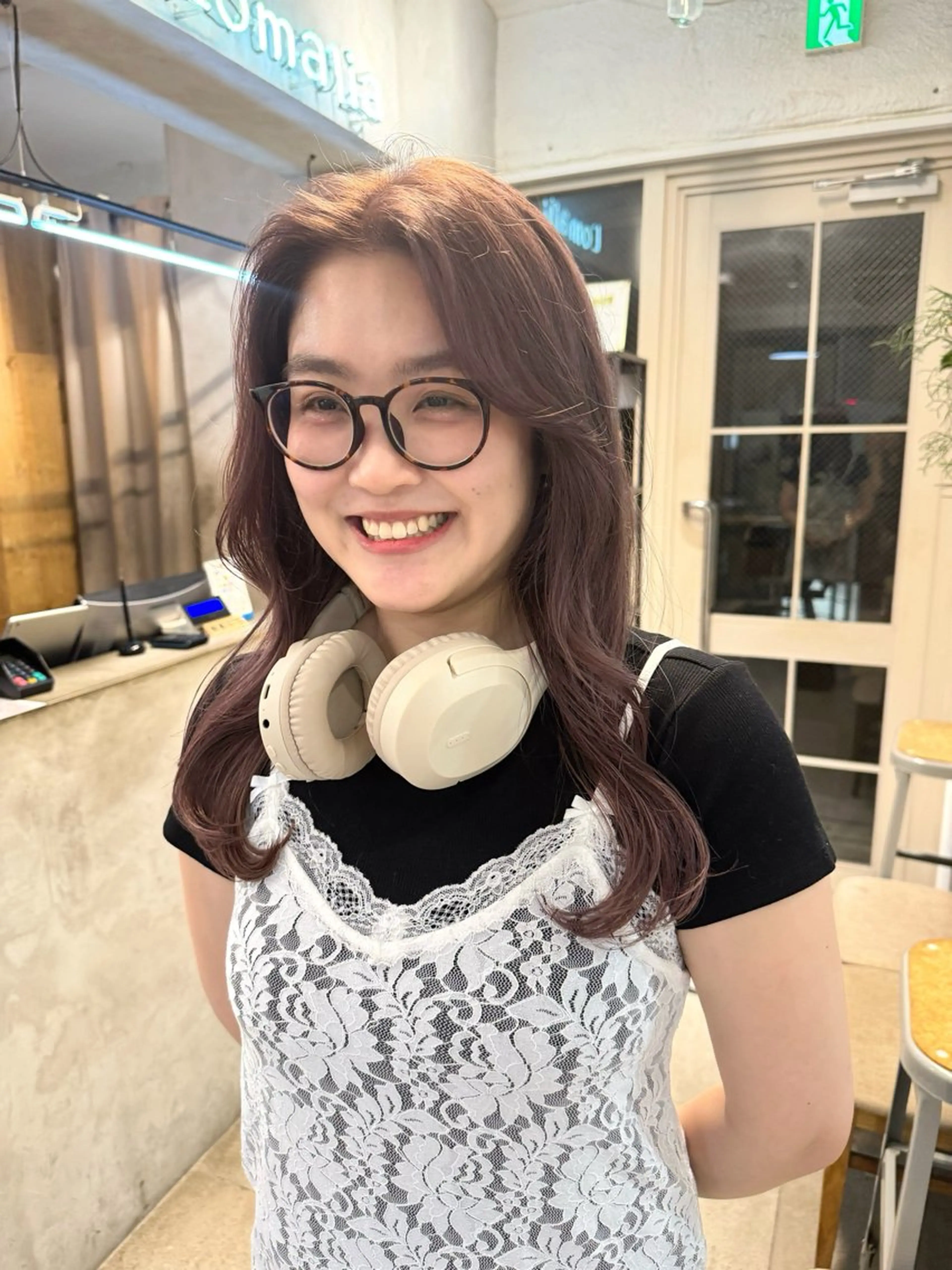 ロング カラー ベージュカラー ブリーチ ミルクティーベージュ ピンクカラー ヘアカラー 艶カラー 🤍🫧/makoのヘアスタイル