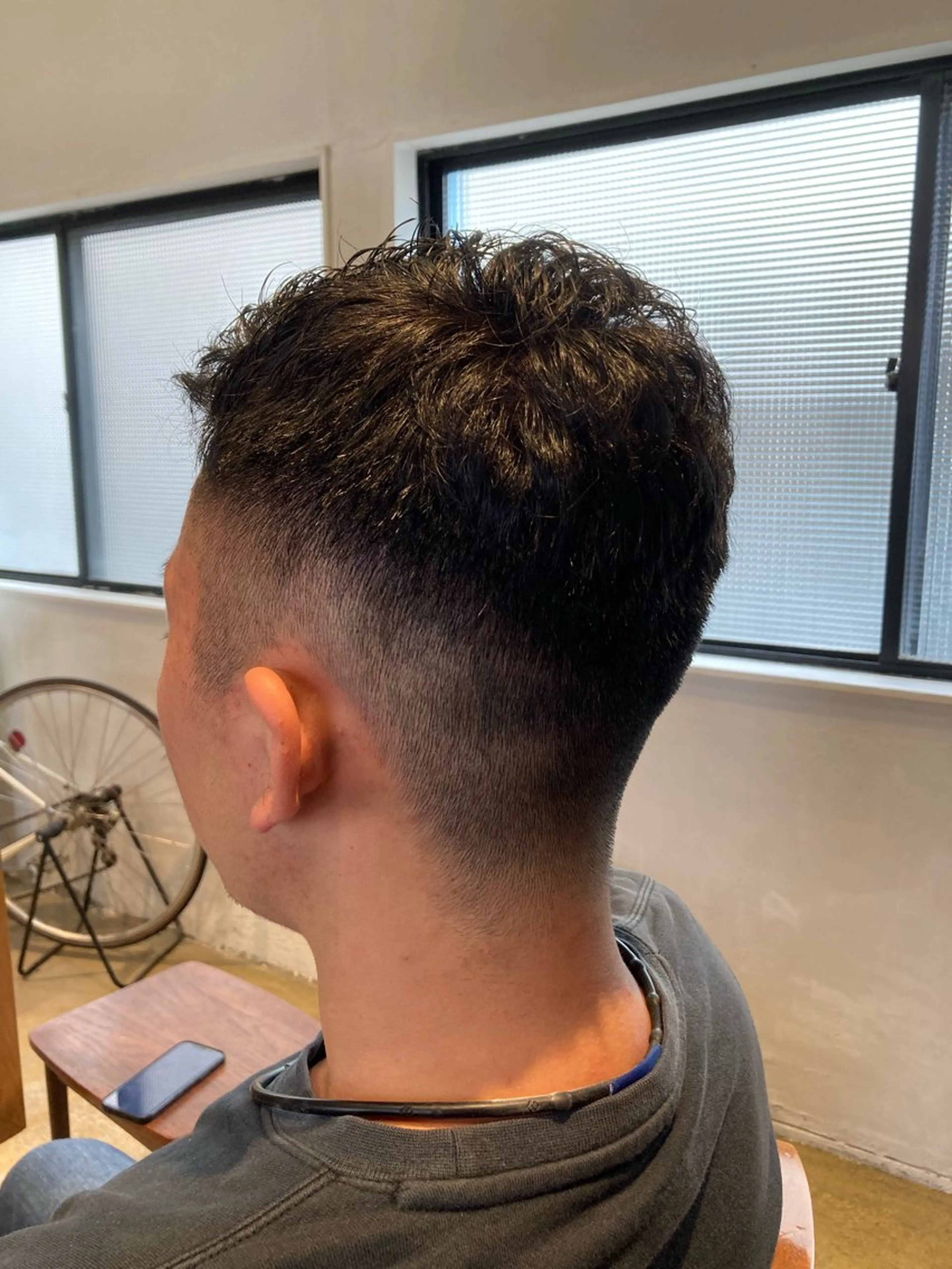 ショート パーマ アンプリヴェ所属・香川 累のヘアスタイル