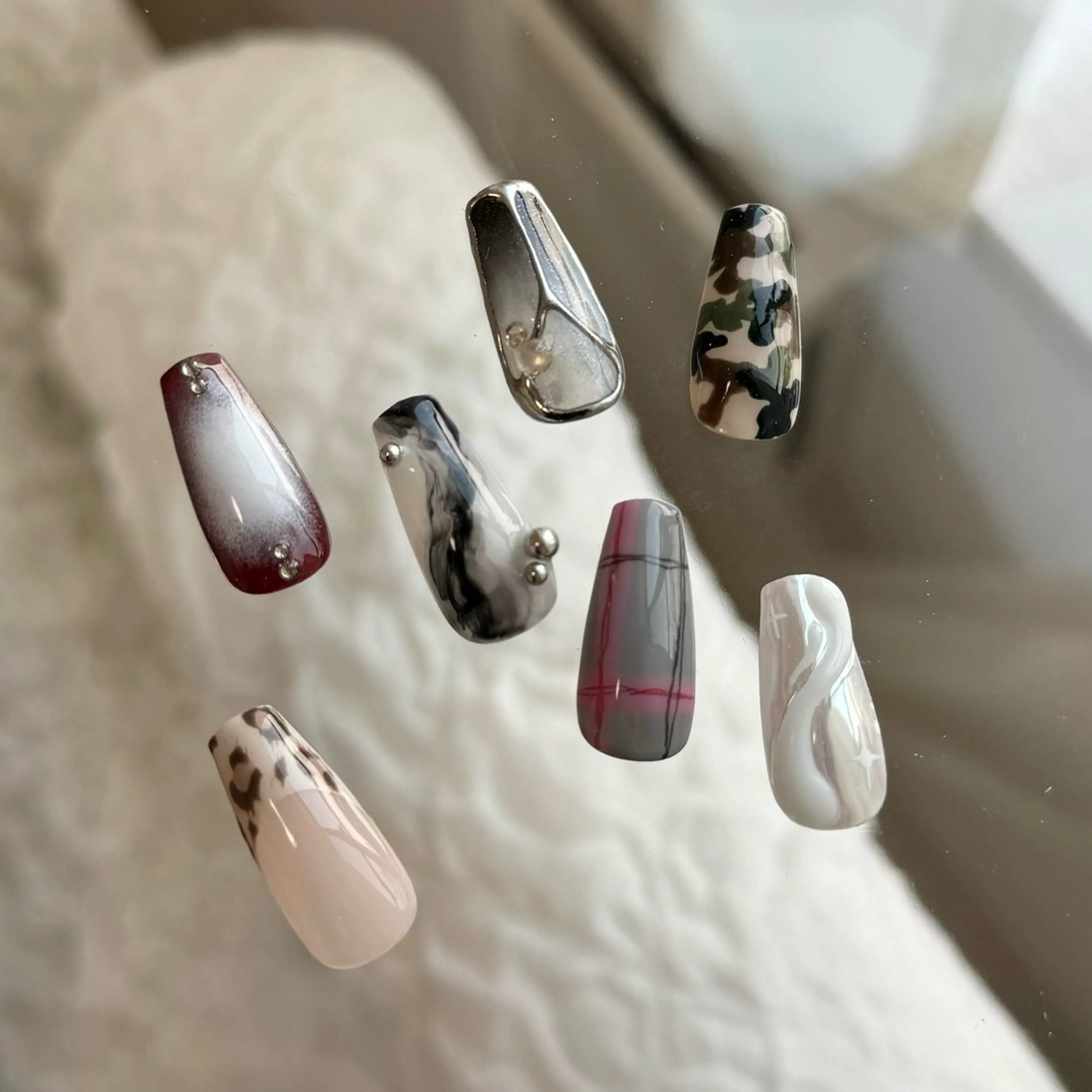 ネイル アートネイル ネイルチップ nail salon CAREY 🎀のネイルデザイン