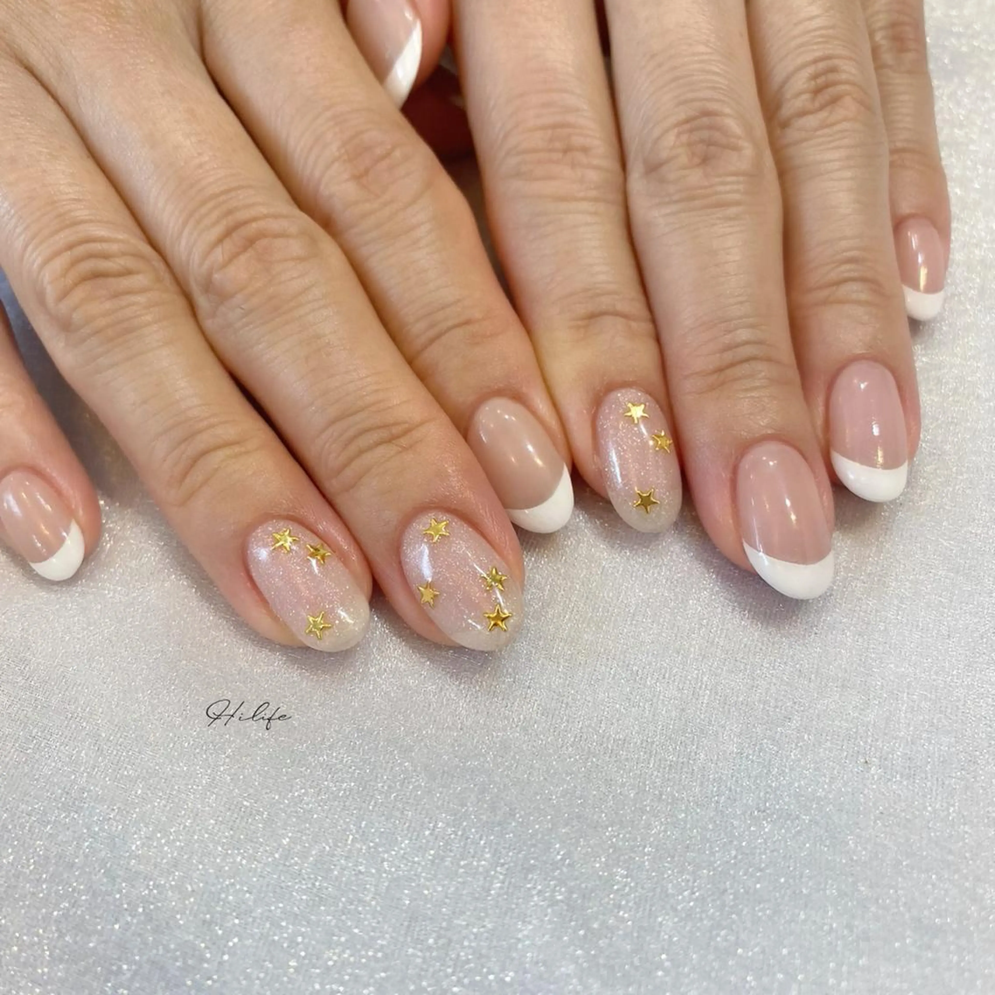 ネイル フレンチネイル ネイルチップ ハンドネイル Nail Adore.のネイルデザイン