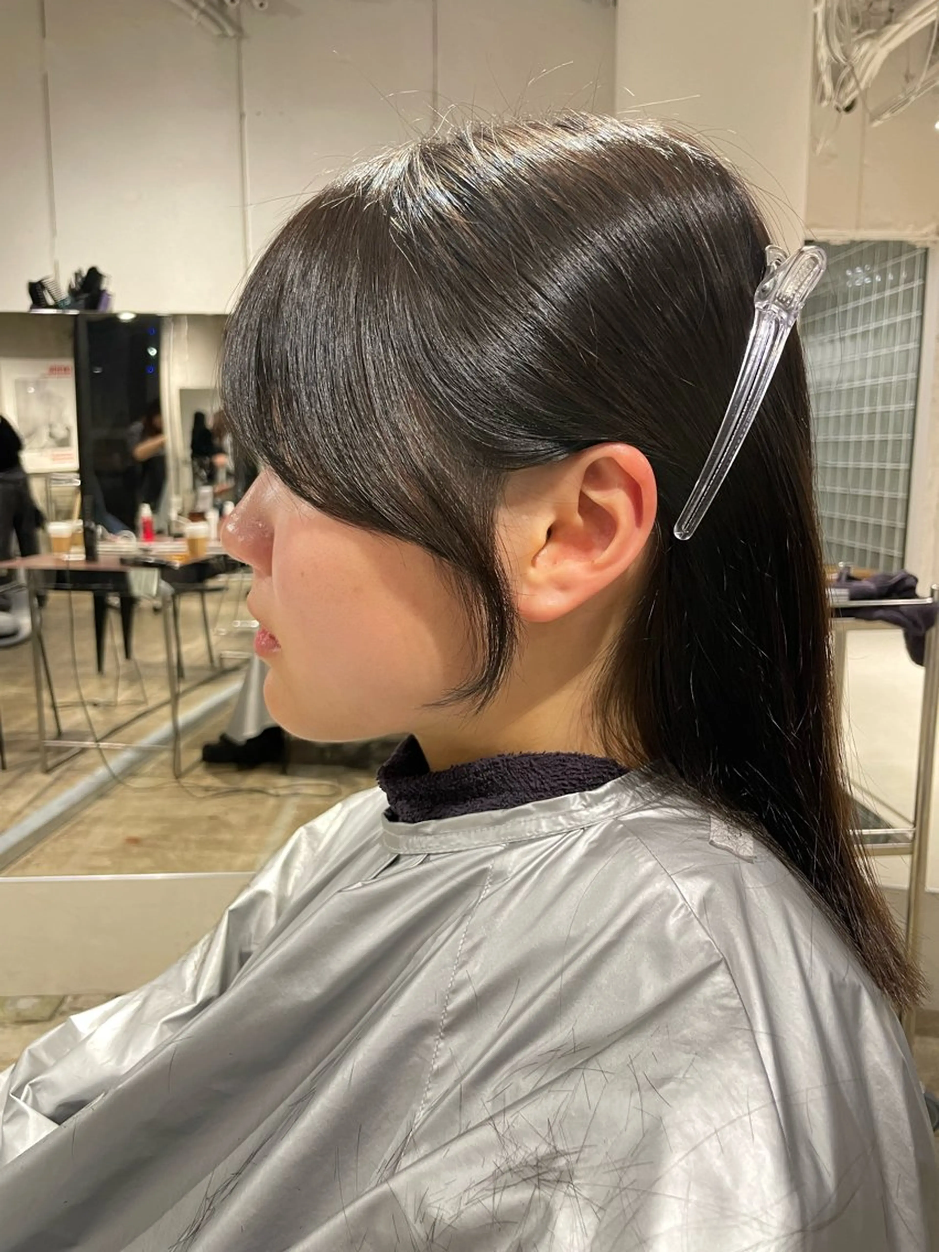 【　顔まわりカット　】の写真